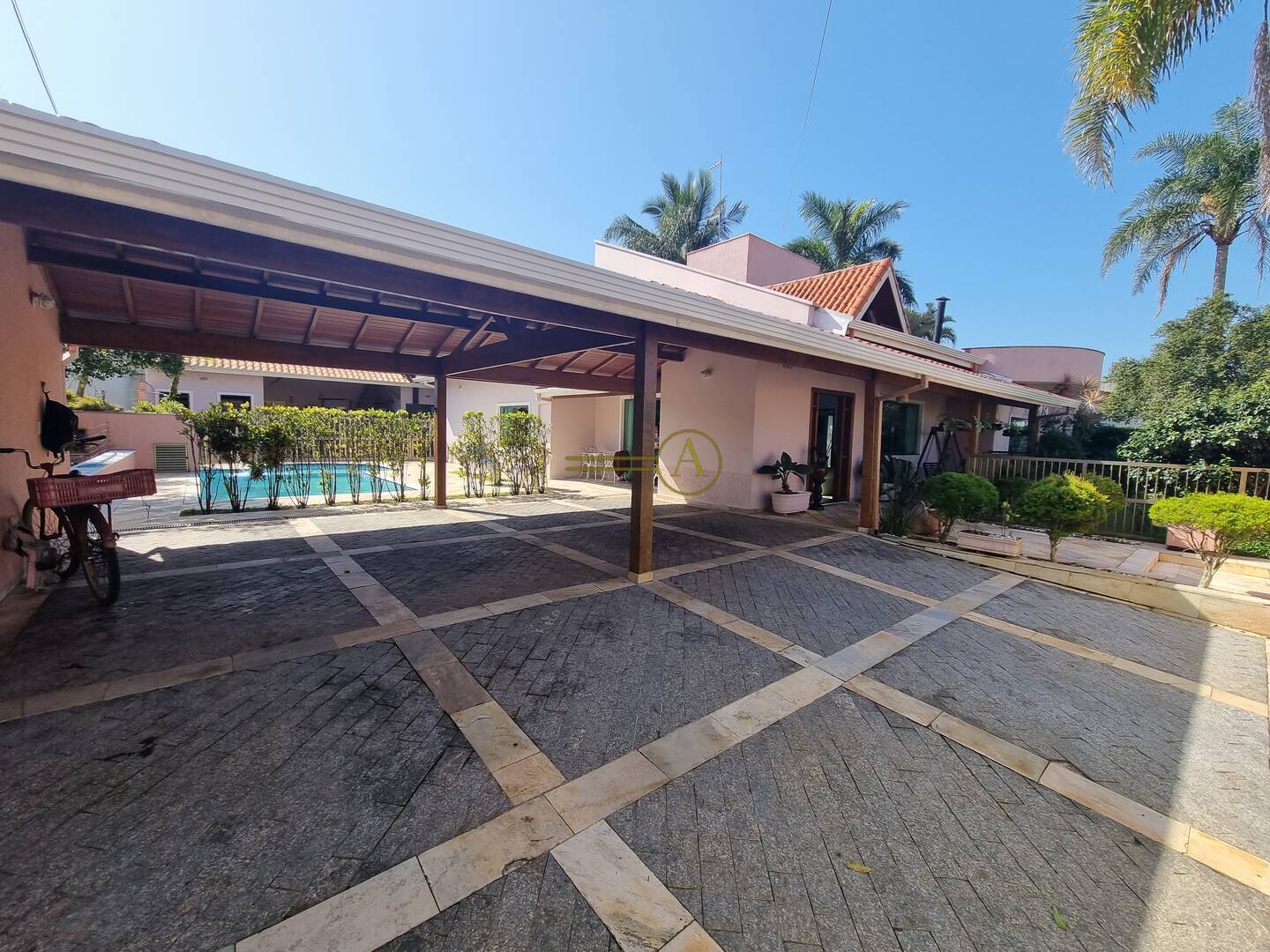 Casa, 7 quartos, 529 m² - Foto 1