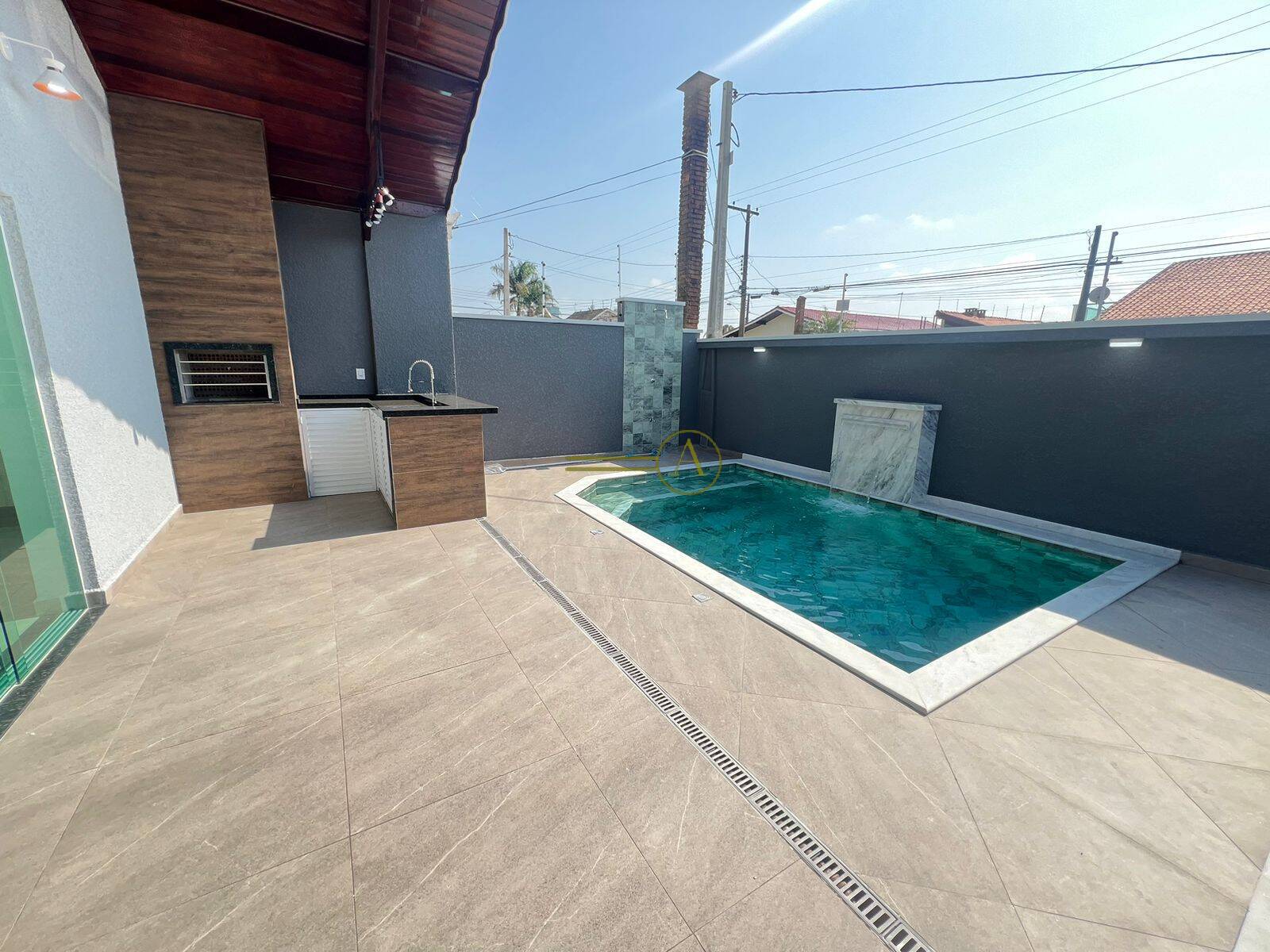 Casa, 4 quartos, 155 m² - Foto 2