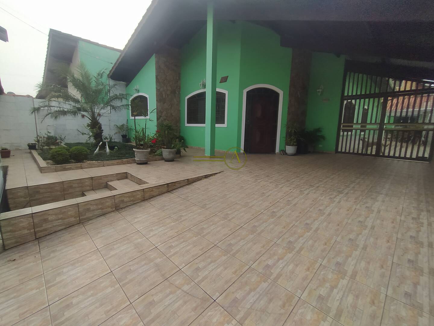 Casa, 3 quartos, 175 m² - Foto 1