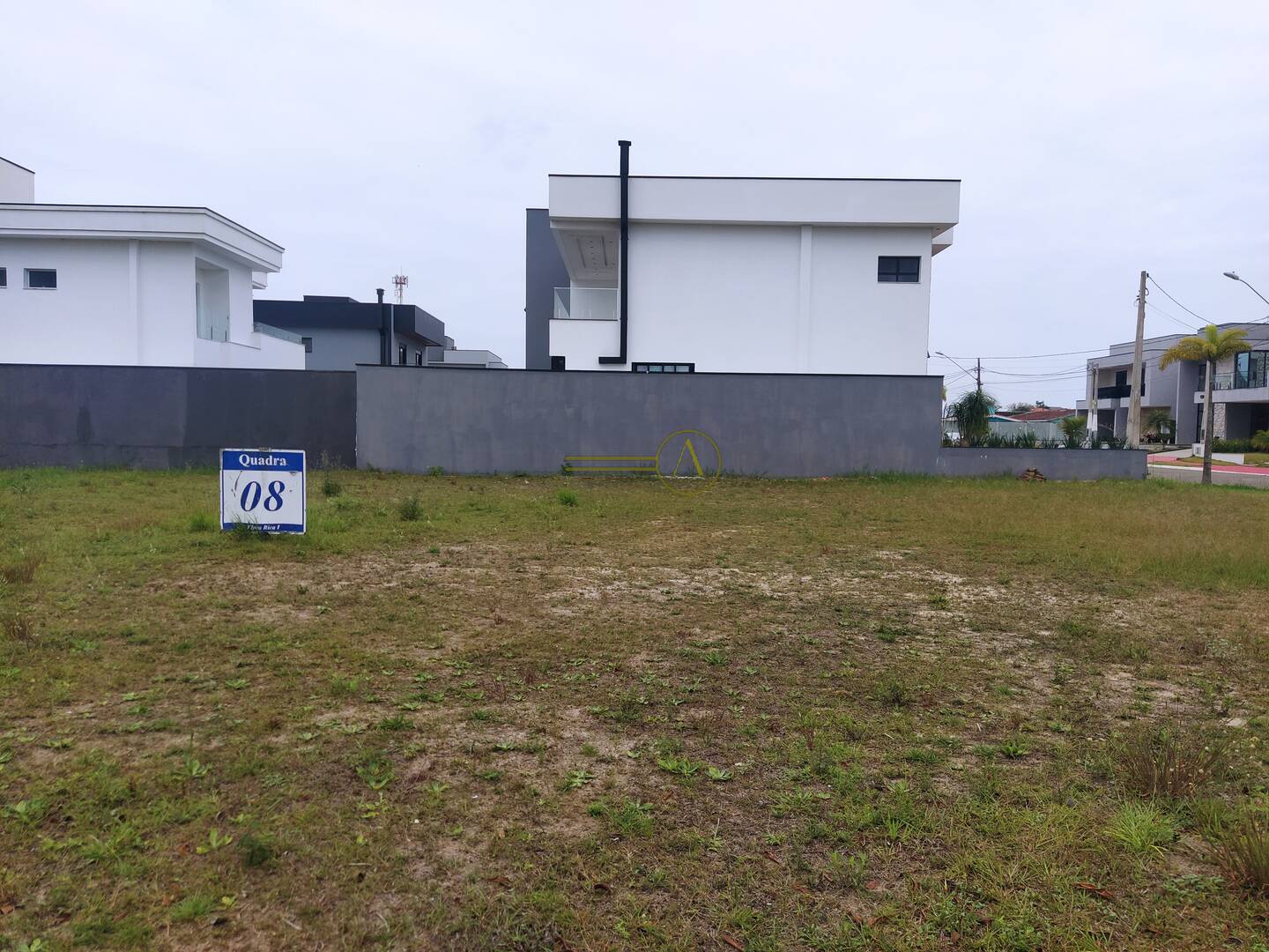 Terreno, 300 m² - Foto 1