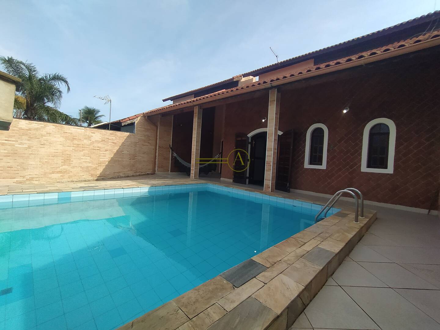 Casa, 3 quartos, 163 m² - Foto 1