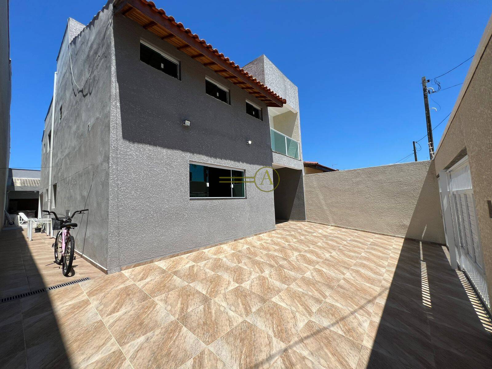 Sobrado, 5 quartos, 226 m² - Foto 2