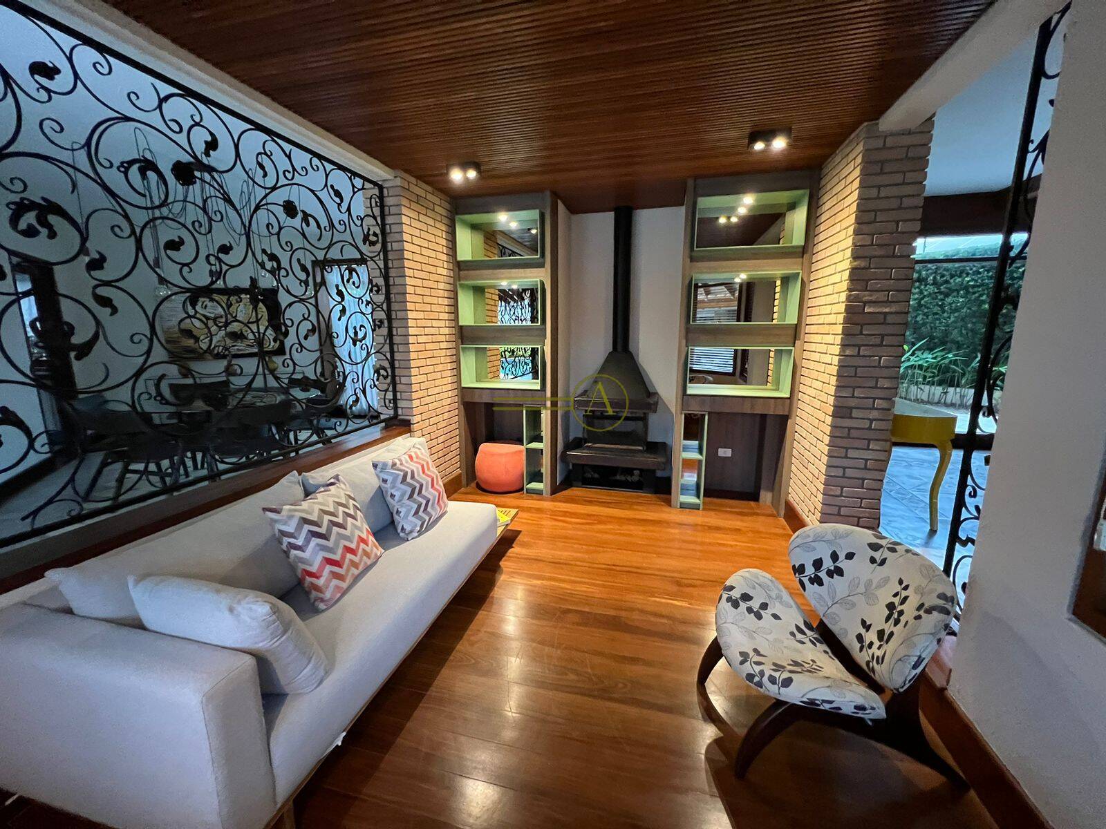 Casa de Condomínio à venda com 5 quartos, 650m² - Foto 14