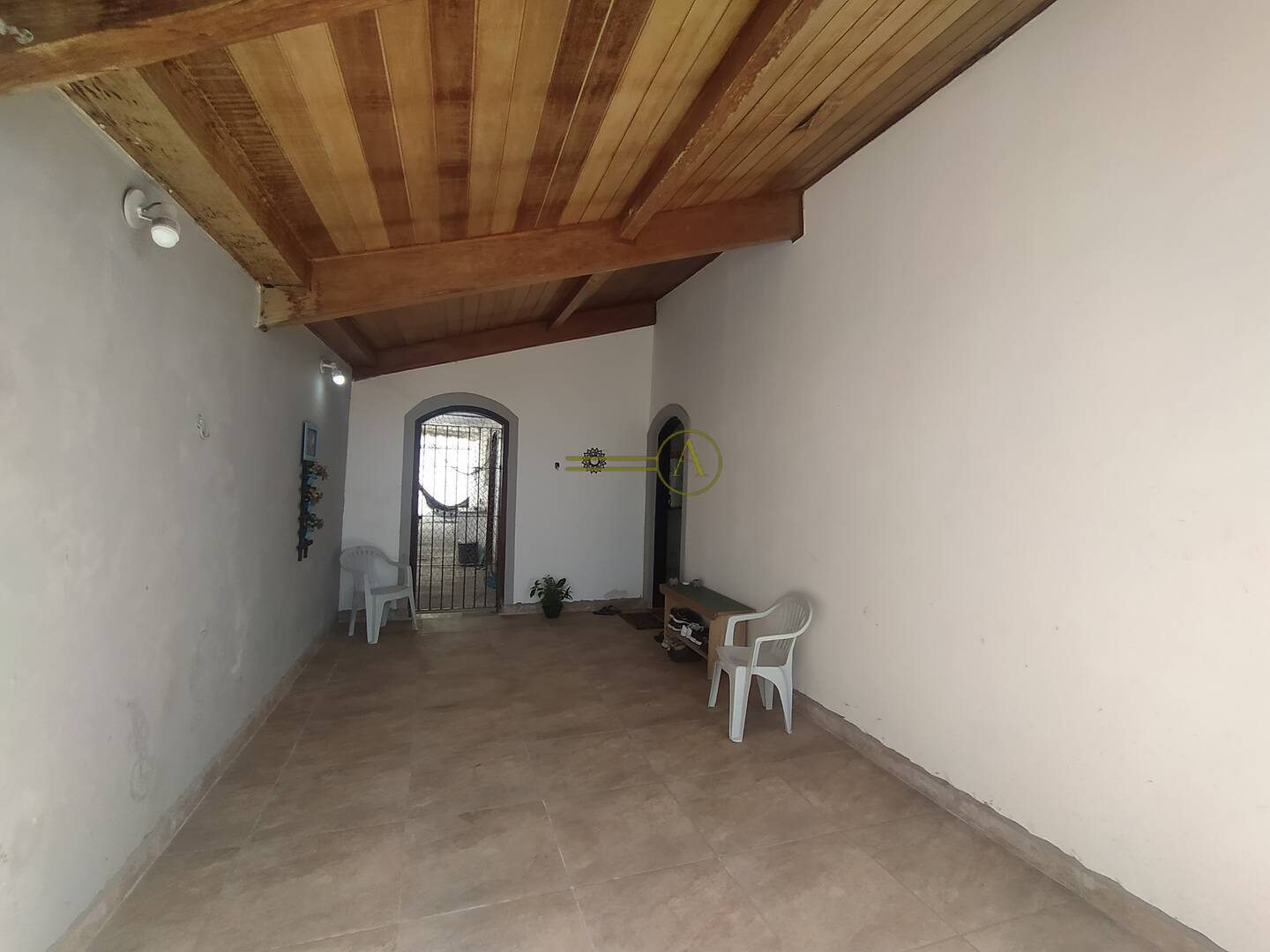 Casa à venda com 2 quartos, 82m² - Foto 7