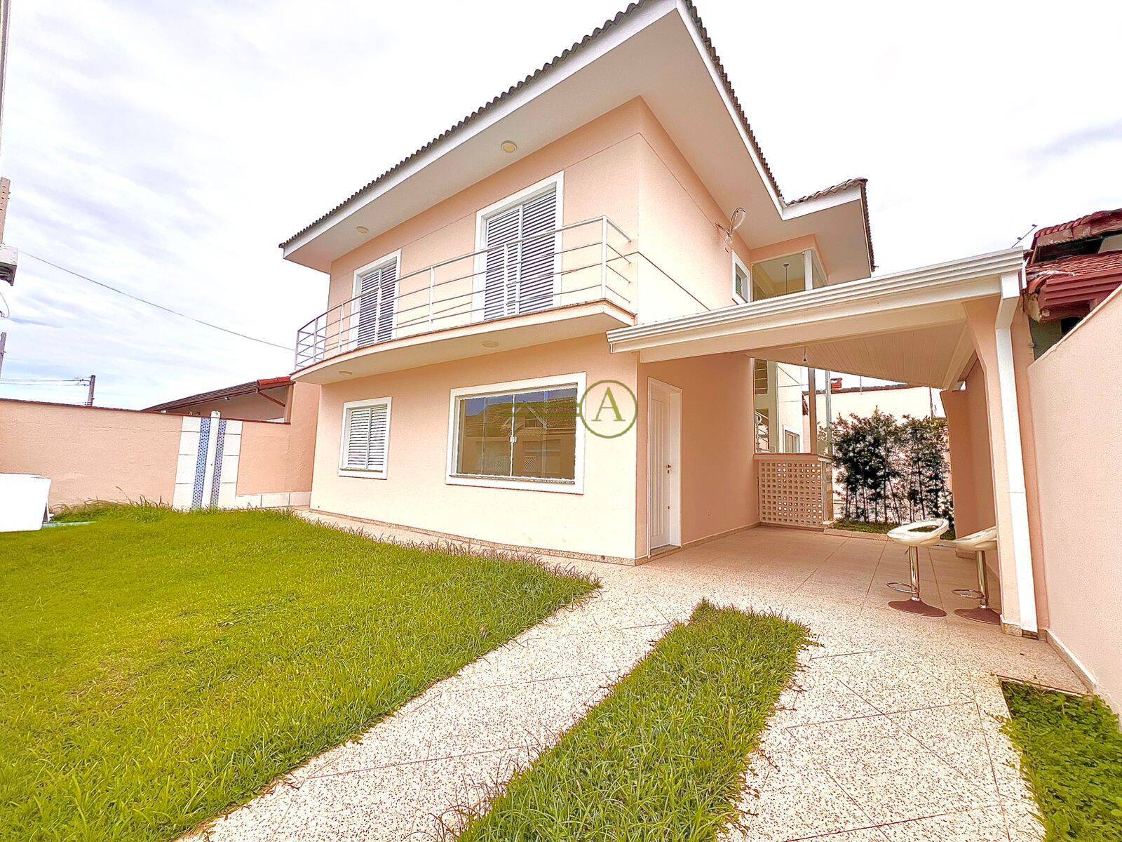 Casa, 4 quartos, 187 m² - Foto 2