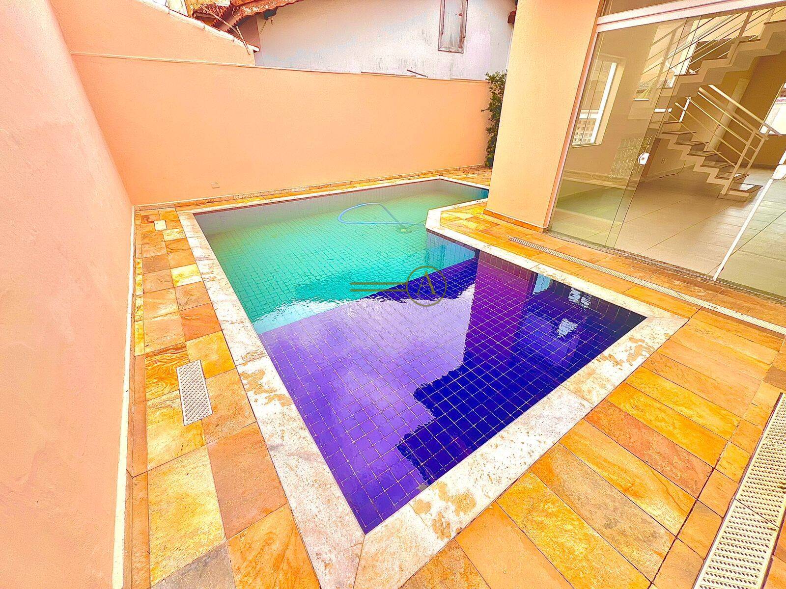 Casa, 4 quartos, 187 m² - Foto 35