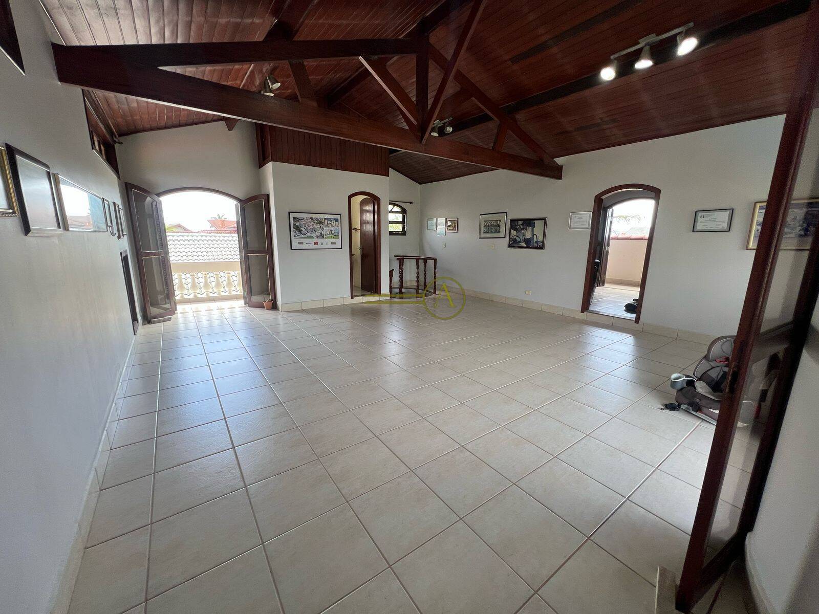 Casa de Condomínio à venda com 5 quartos, 750m² - Foto 38