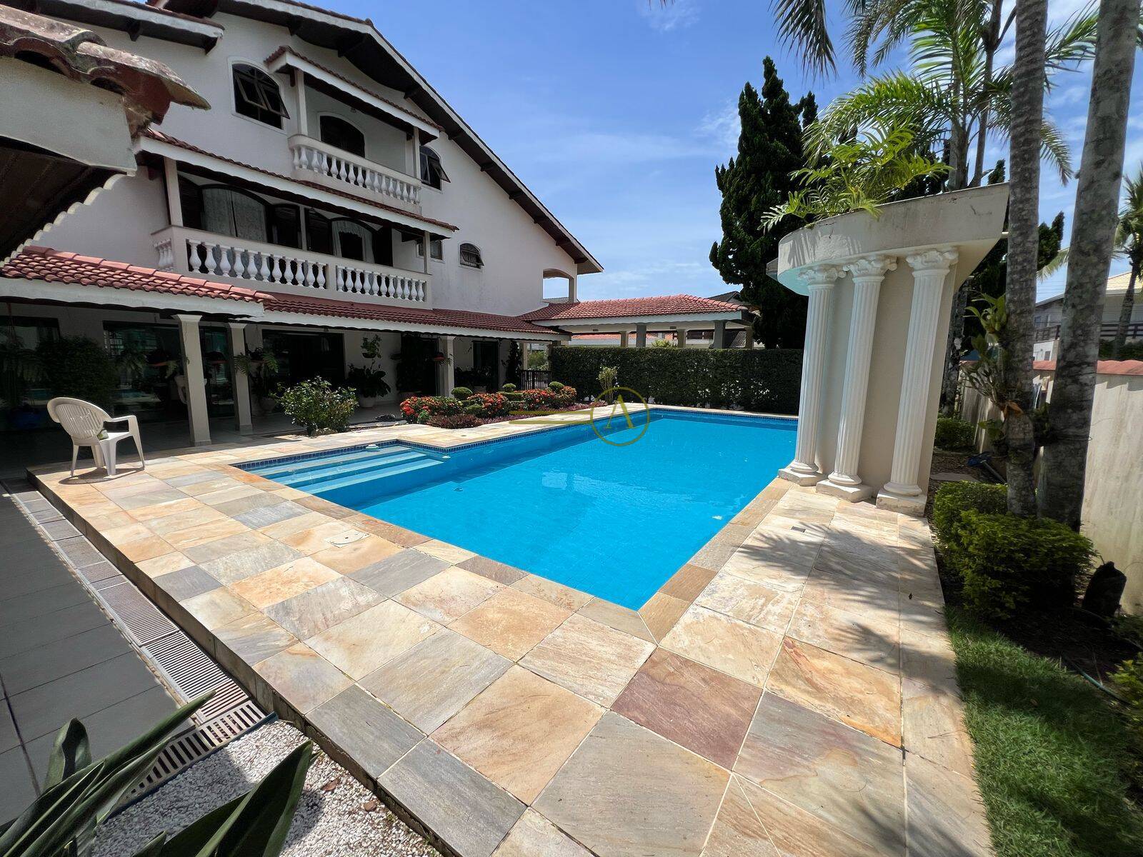 Casa de Condomínio à venda com 5 quartos, 750m² - Foto 63