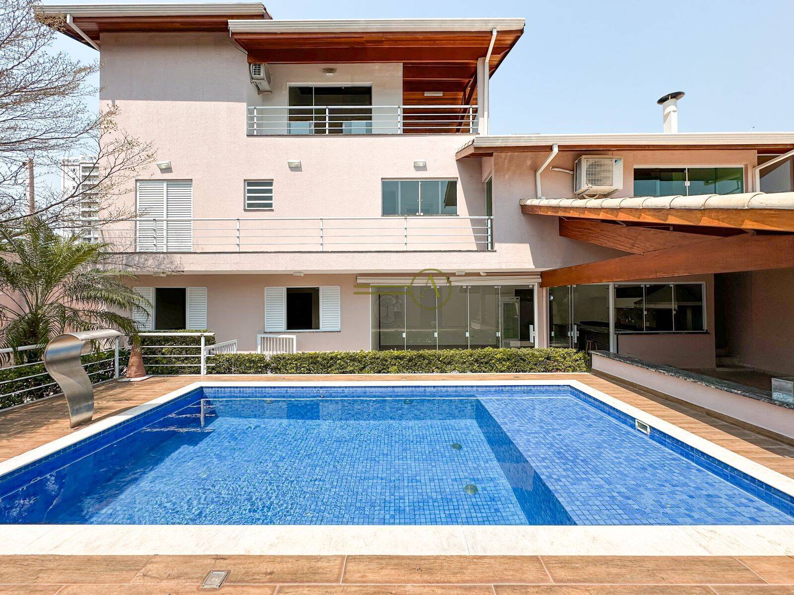 Casa à venda com 6 quartos, 448m² - Foto 6