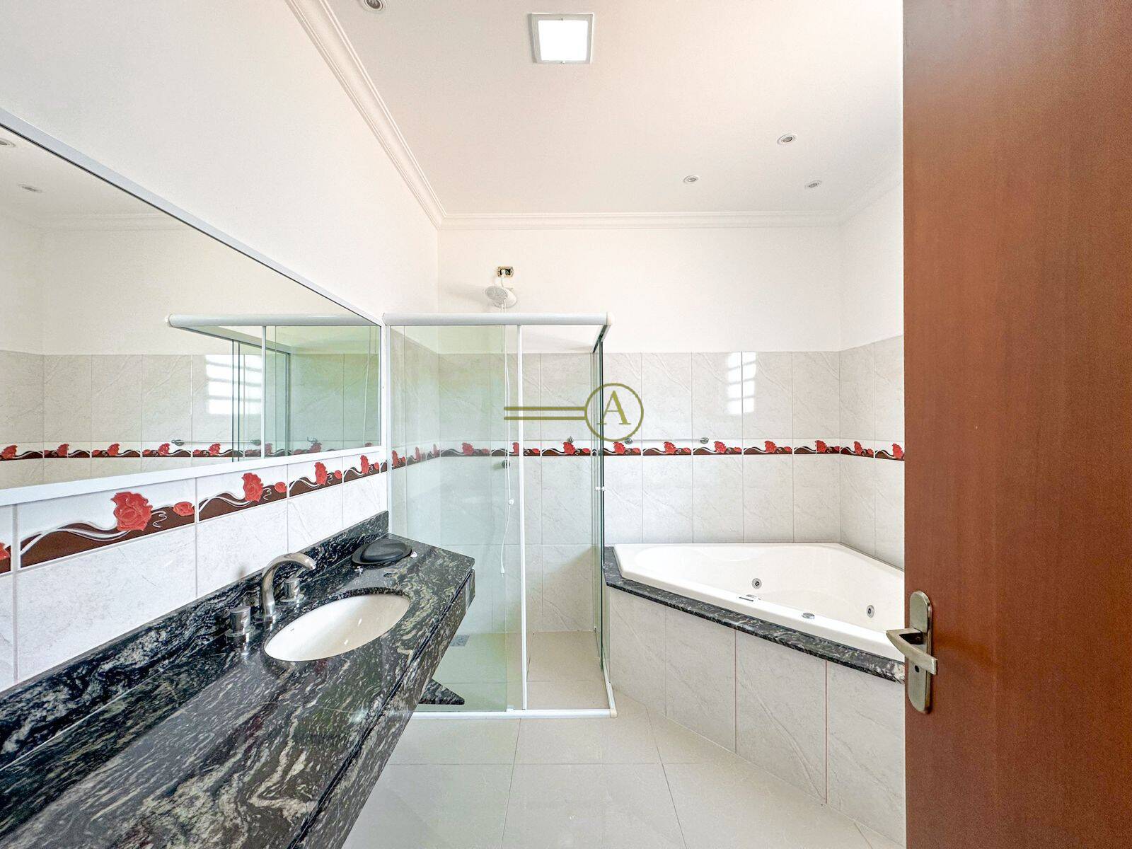 Casa à venda com 6 quartos, 448m² - Foto 27
