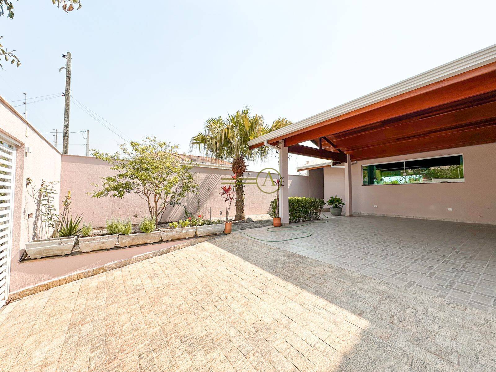 Casa à venda com 6 quartos, 448m² - Foto 47