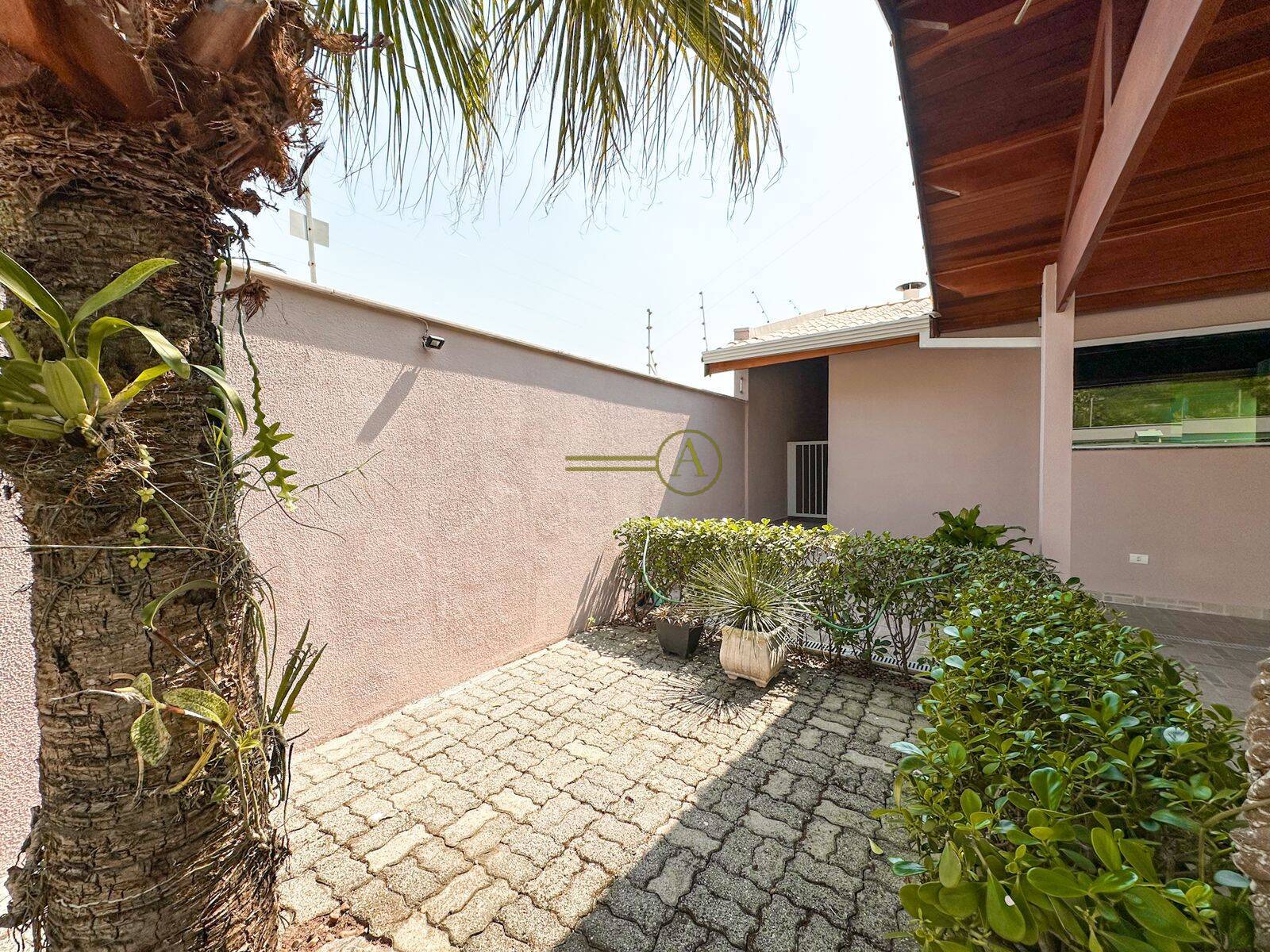 Casa à venda com 6 quartos, 448m² - Foto 46