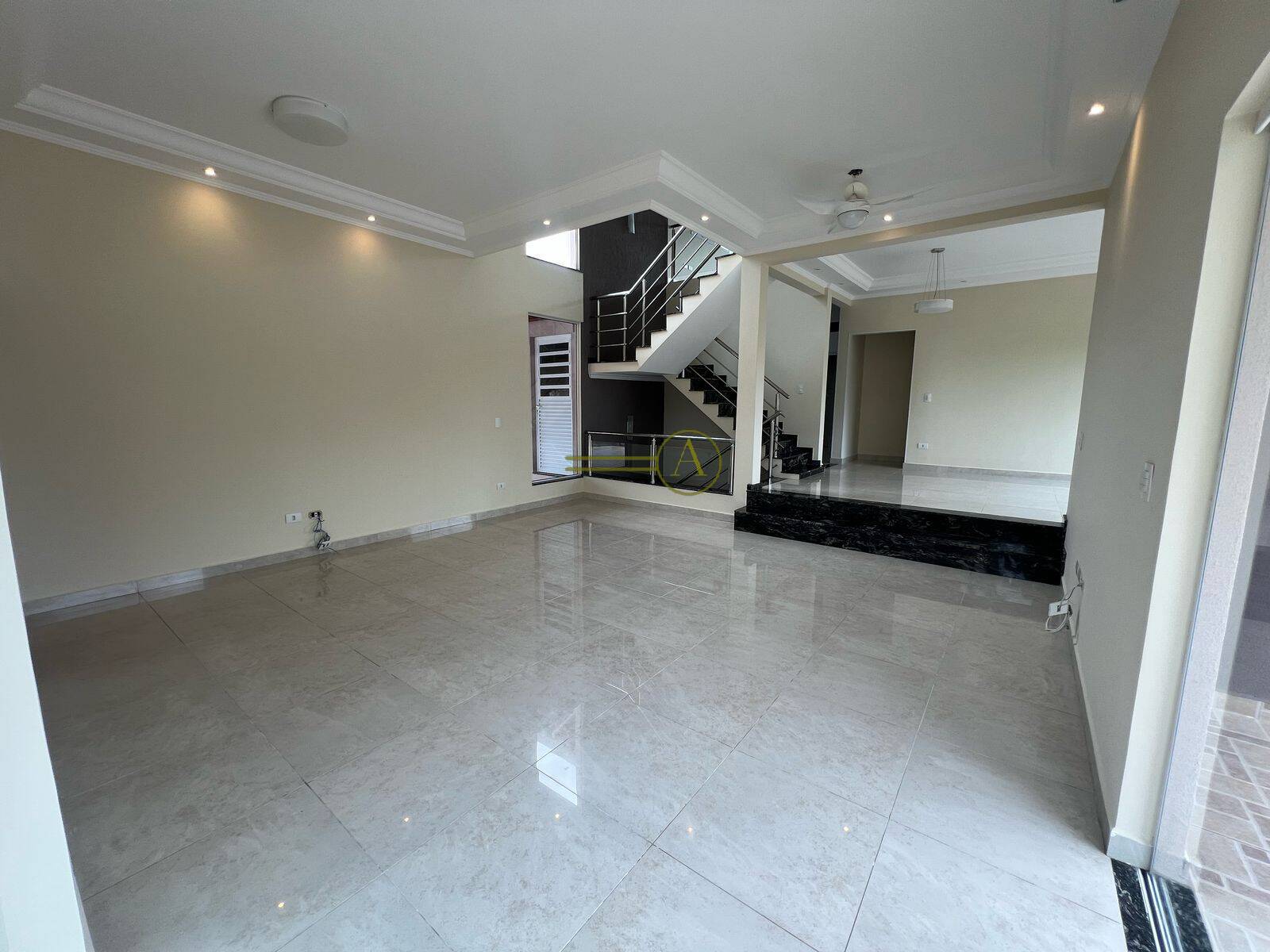 Casa à venda com 6 quartos, 448m² - Foto 17