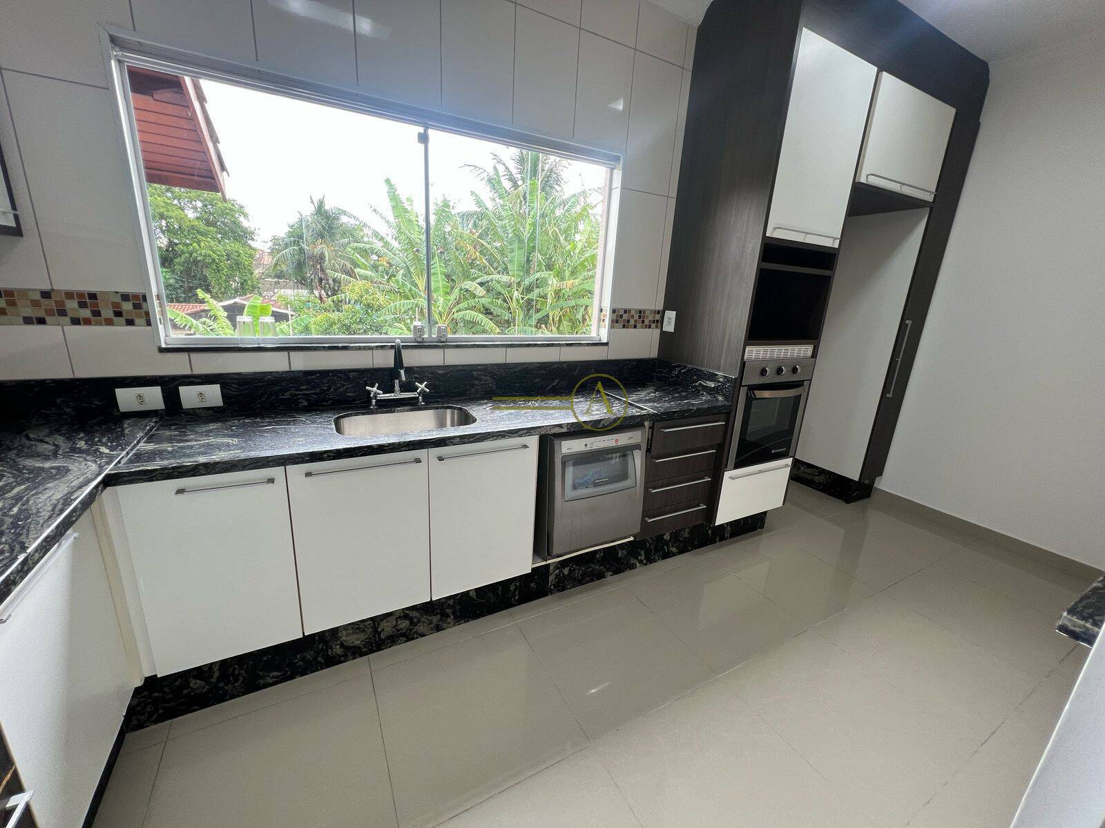 Casa à venda com 6 quartos, 448m² - Foto 13
