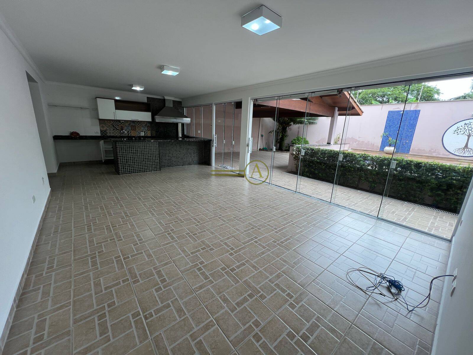 Casa à venda com 6 quartos, 448m² - Foto 40