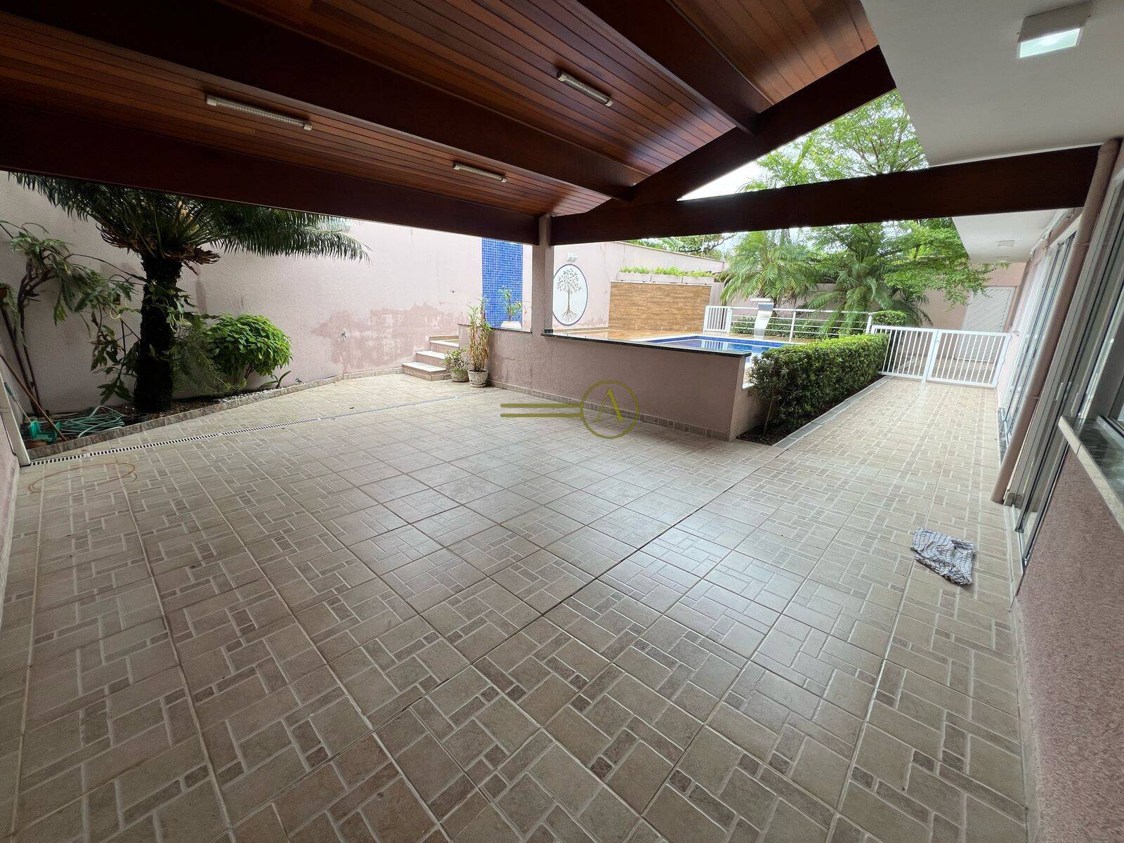 Casa à venda com 6 quartos, 448m² - Foto 44