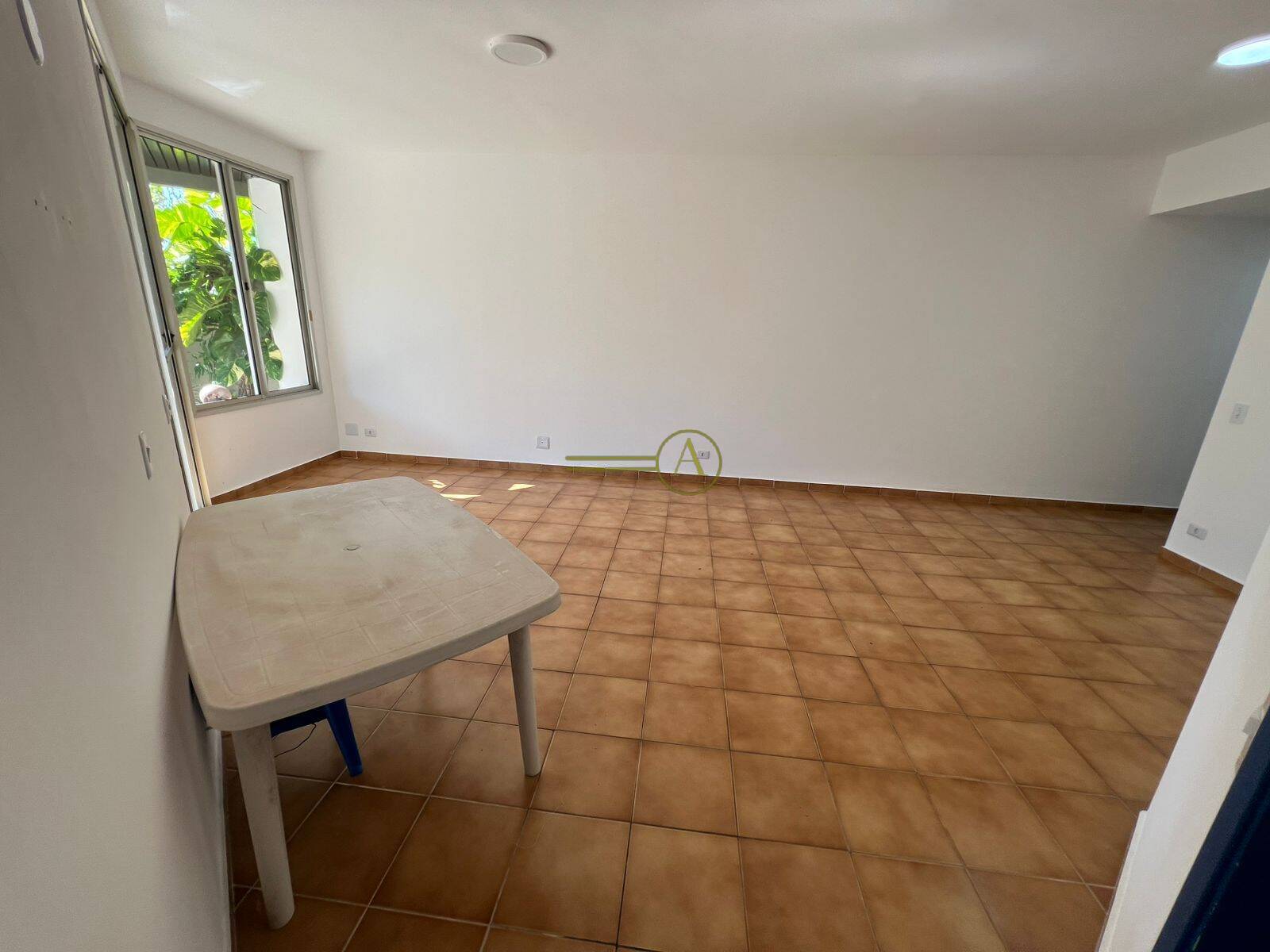 Apartamento à venda e aluguel com 3 quartos, 165m² - Foto 7