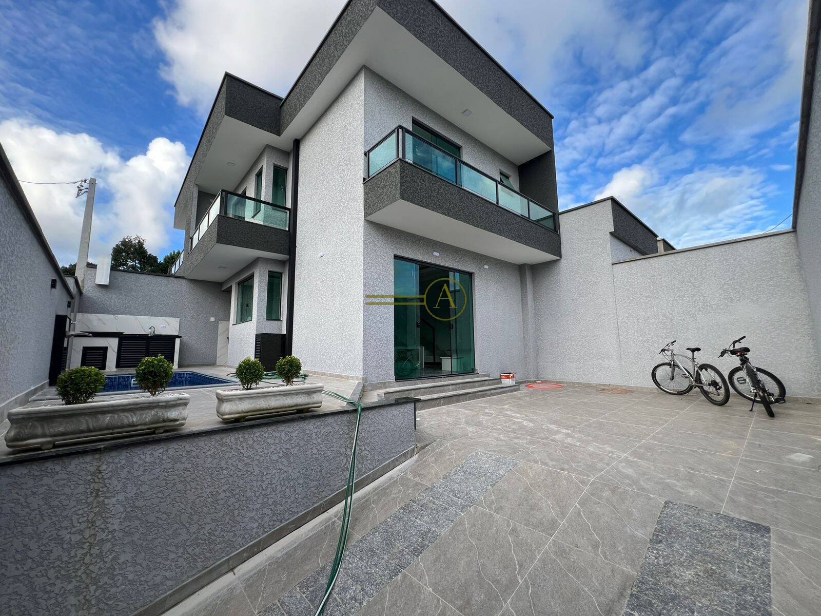 Casa, 2 quartos, 80 m² - Foto 1