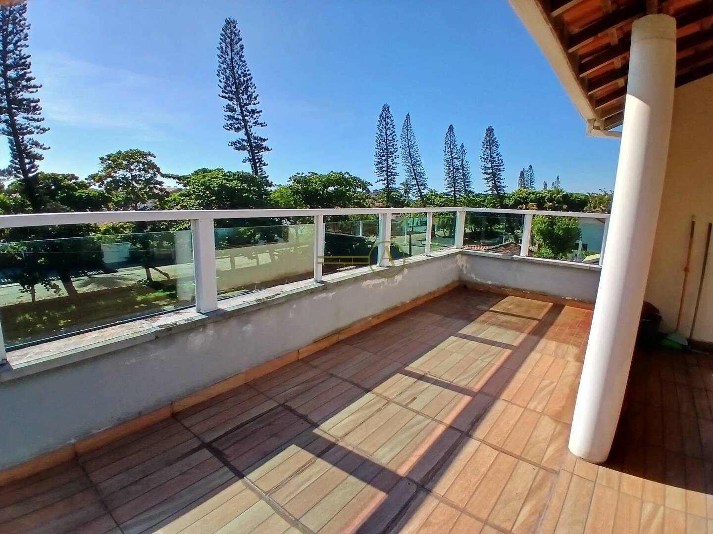 Casa à venda com 5 quartos, 209m² - Foto 34