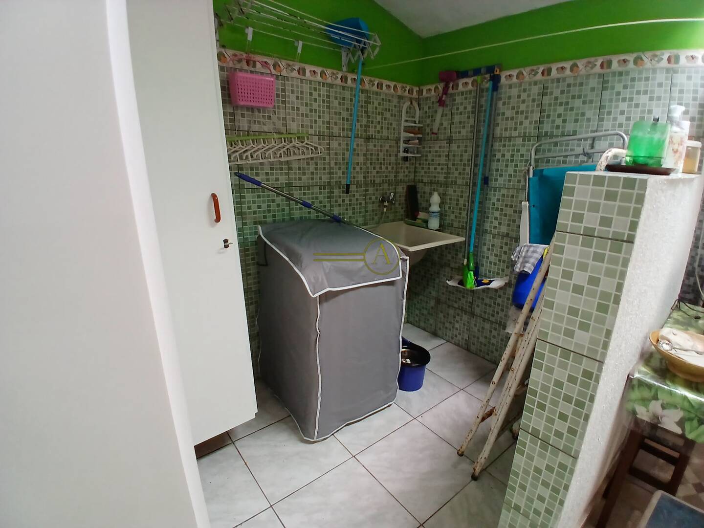 Casa à venda com 5 quartos, 209m² - Foto 41