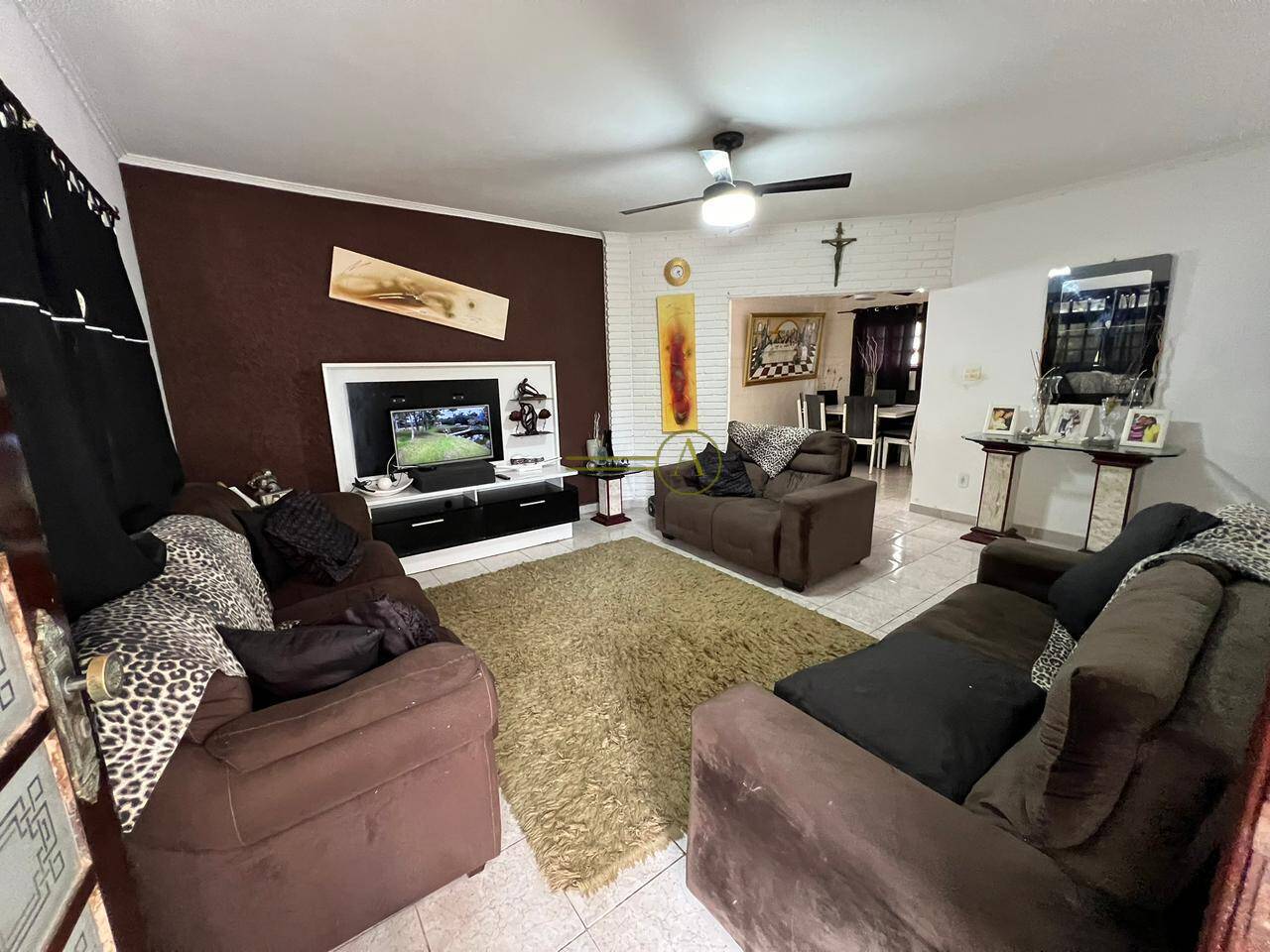 Casa à venda com 4 quartos, 177m² - Foto 5