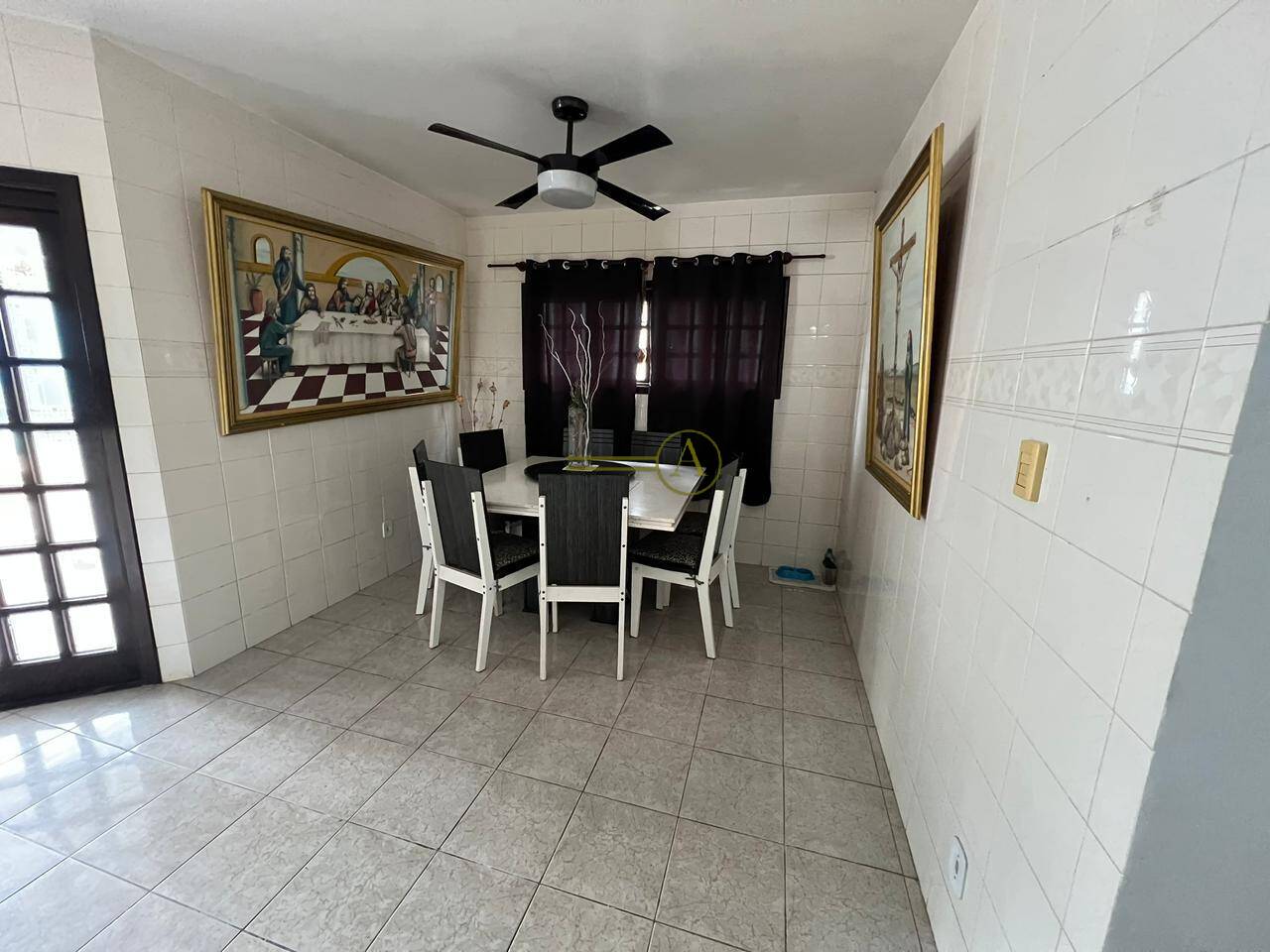 Casa à venda com 4 quartos, 177m² - Foto 9