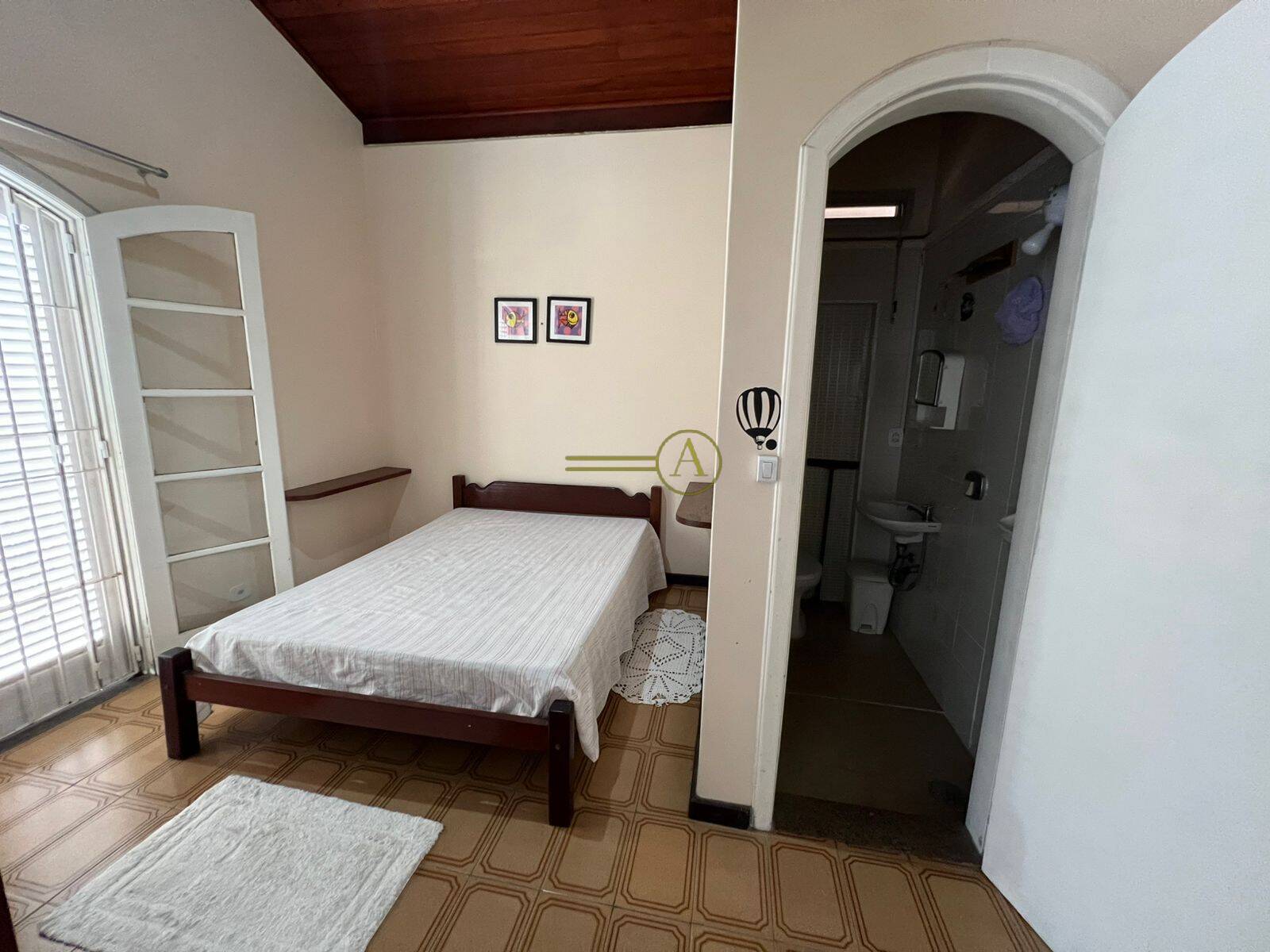 Casa, 5 quartos, 230 m² - Foto 18