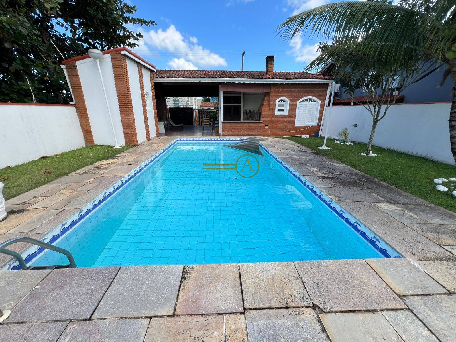 Casa, 5 quartos, 230 m² - Foto 38