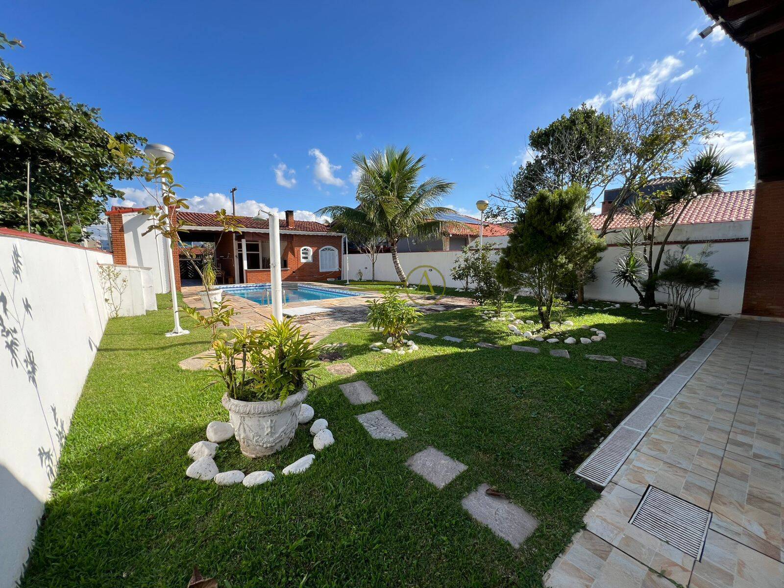 Casa, 5 quartos, 230 m² - Foto 40