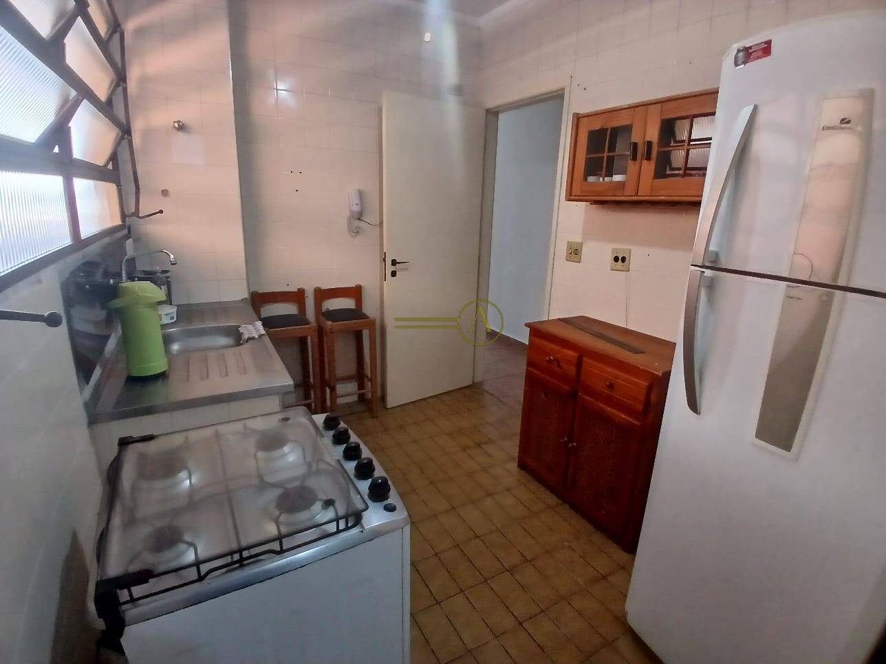 Apartamento à venda com 2 quartos, 72m² - Foto 7