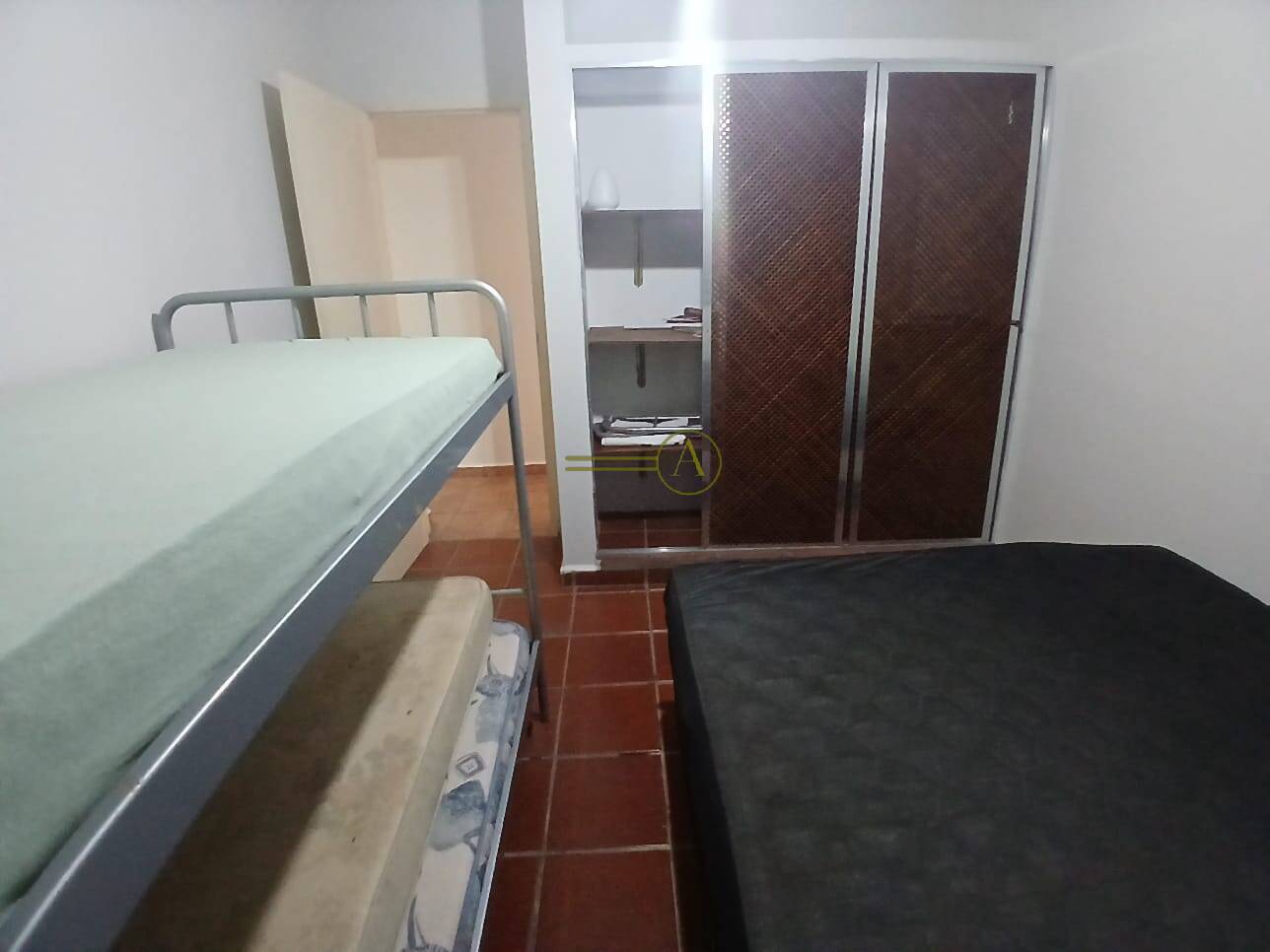 Apartamento à venda com 2 quartos, 72m² - Foto 9