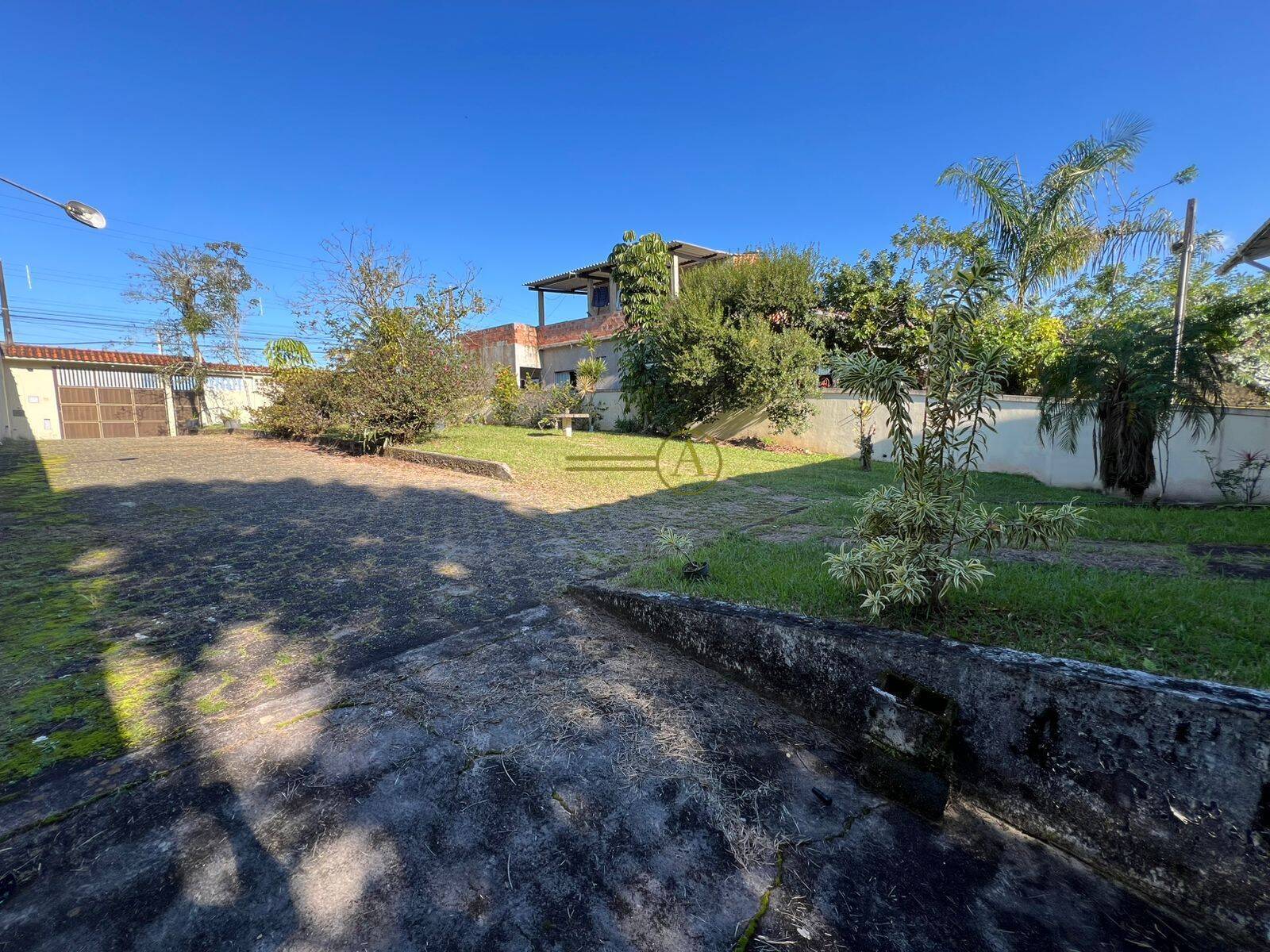 Casa à venda com 5 quartos, 248m² - Foto 7