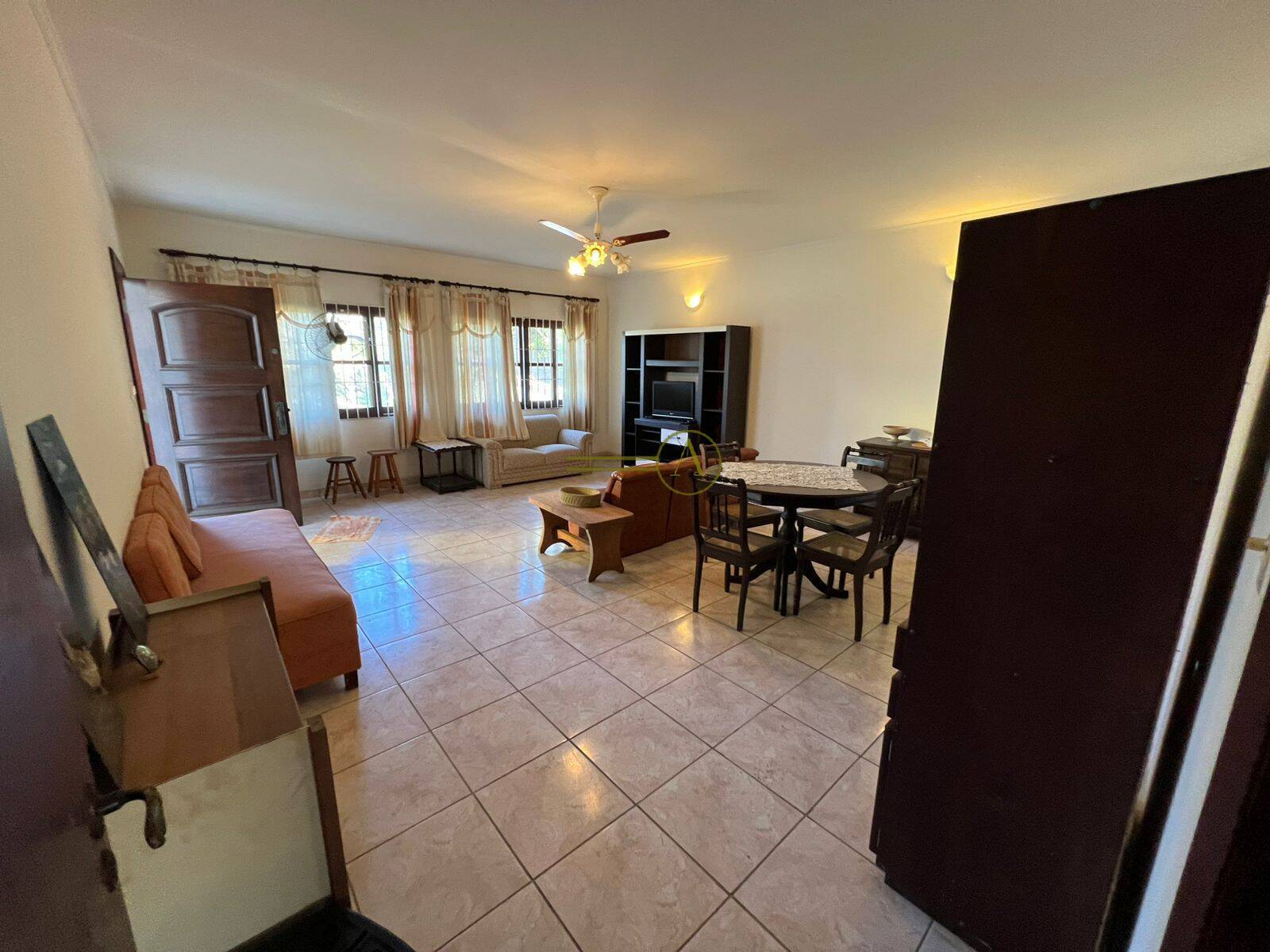 Casa à venda com 5 quartos, 248m² - Foto 17