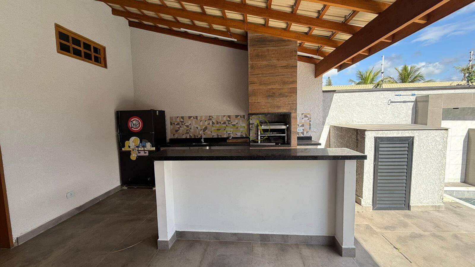 Casa, 4 quartos, 225 m² - Foto 3