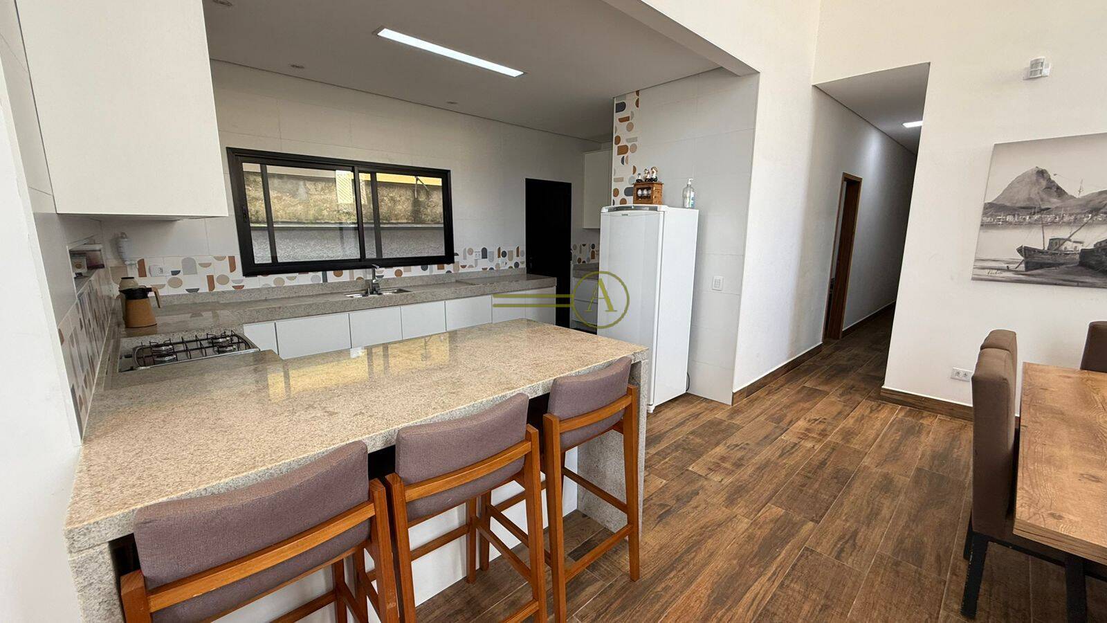 Casa, 4 quartos, 225 m² - Foto 10