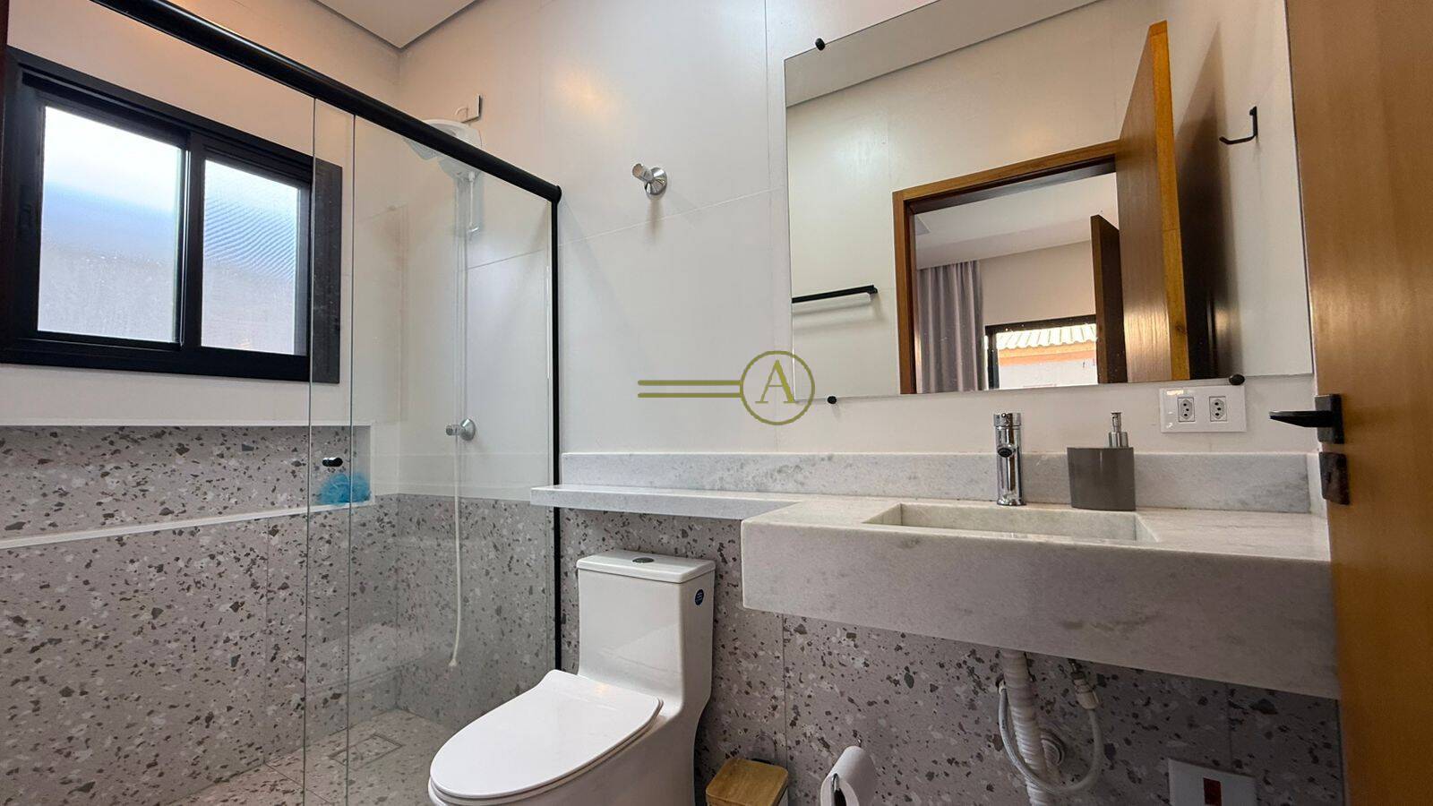 Casa, 4 quartos, 225 m² - Foto 17