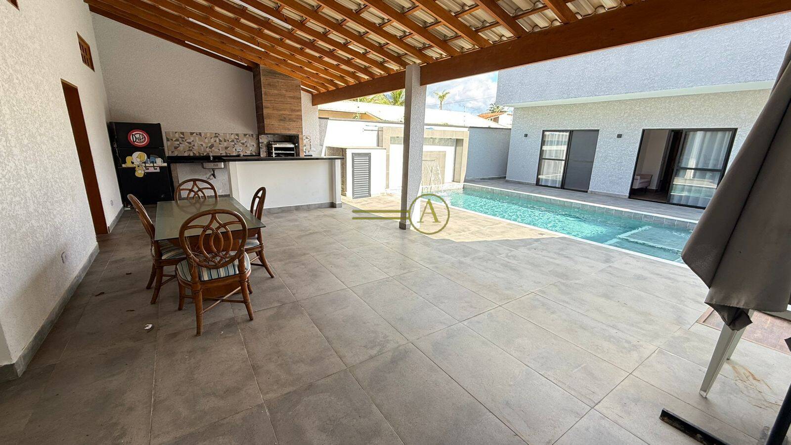 Casa, 4 quartos, 225 m² - Foto 21