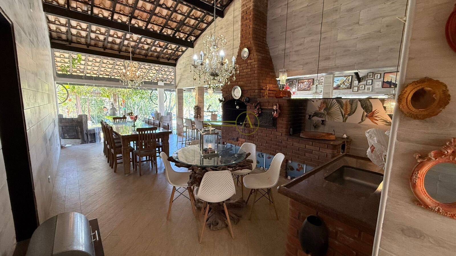 Casa à venda com 3 quartos, 900m² - Foto 6