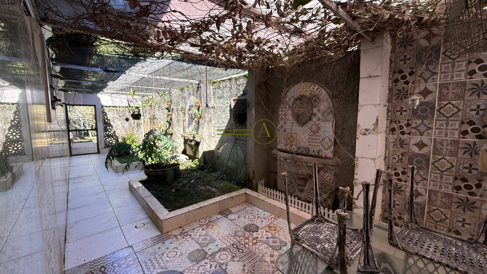 Casa à venda com 3 quartos, 900m² - Foto 32