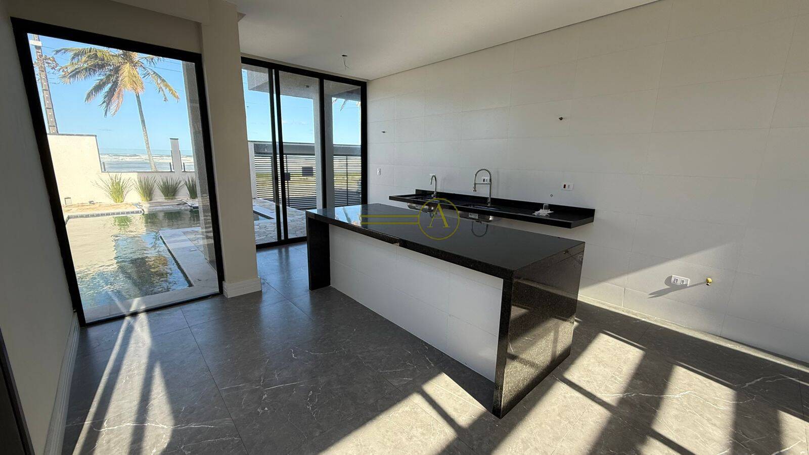 Sobrado, 4 quartos, 242 m² - Foto 7