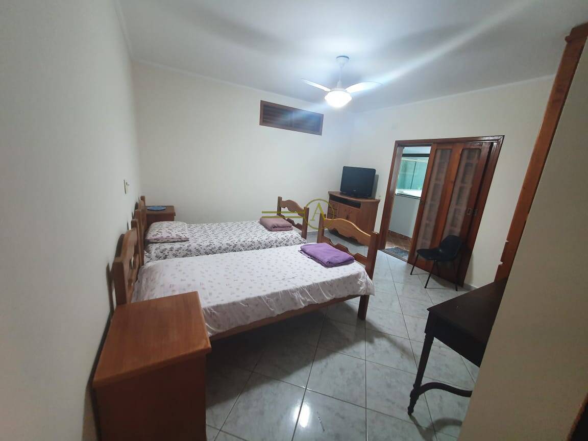 Casa, 5 quartos, 346 m² - Foto 12