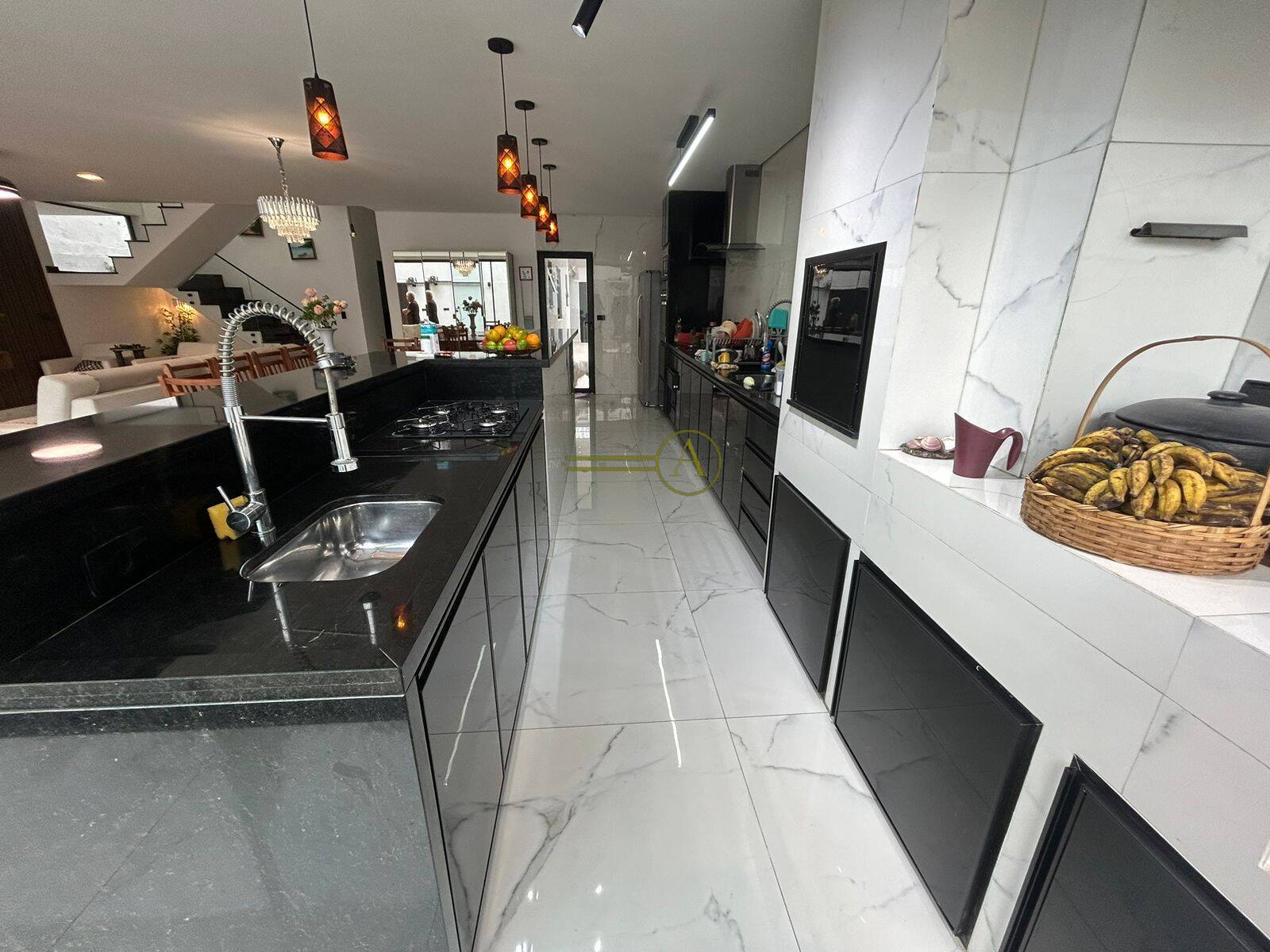 Casa, 6 quartos, 335 m² - Foto 5