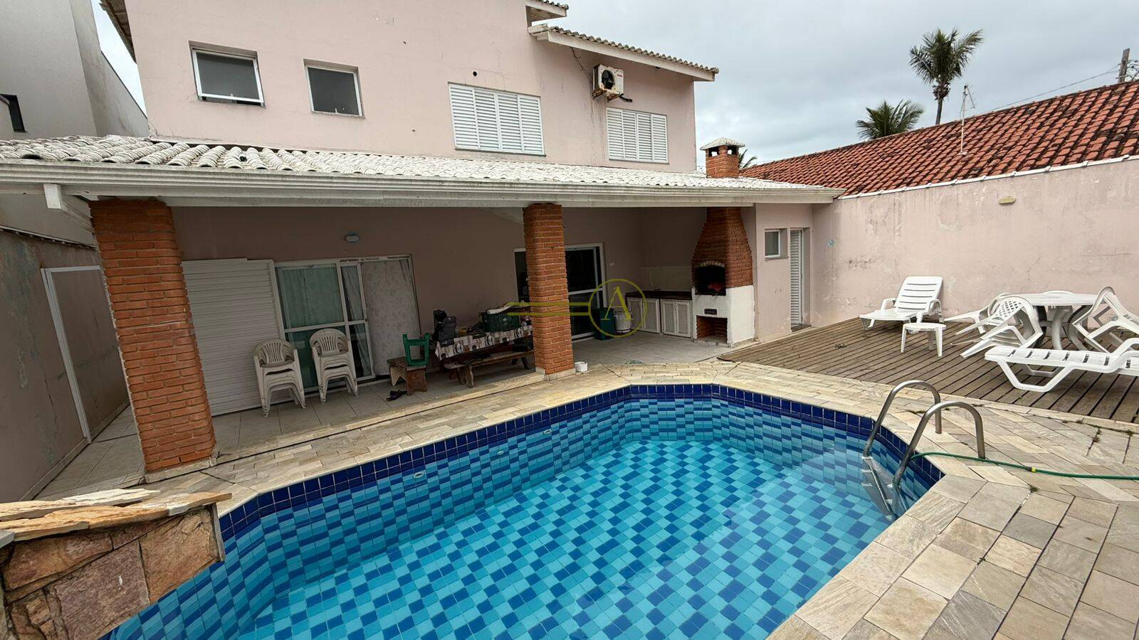 Sobrado, 4 quartos, 286 m² - Foto 2