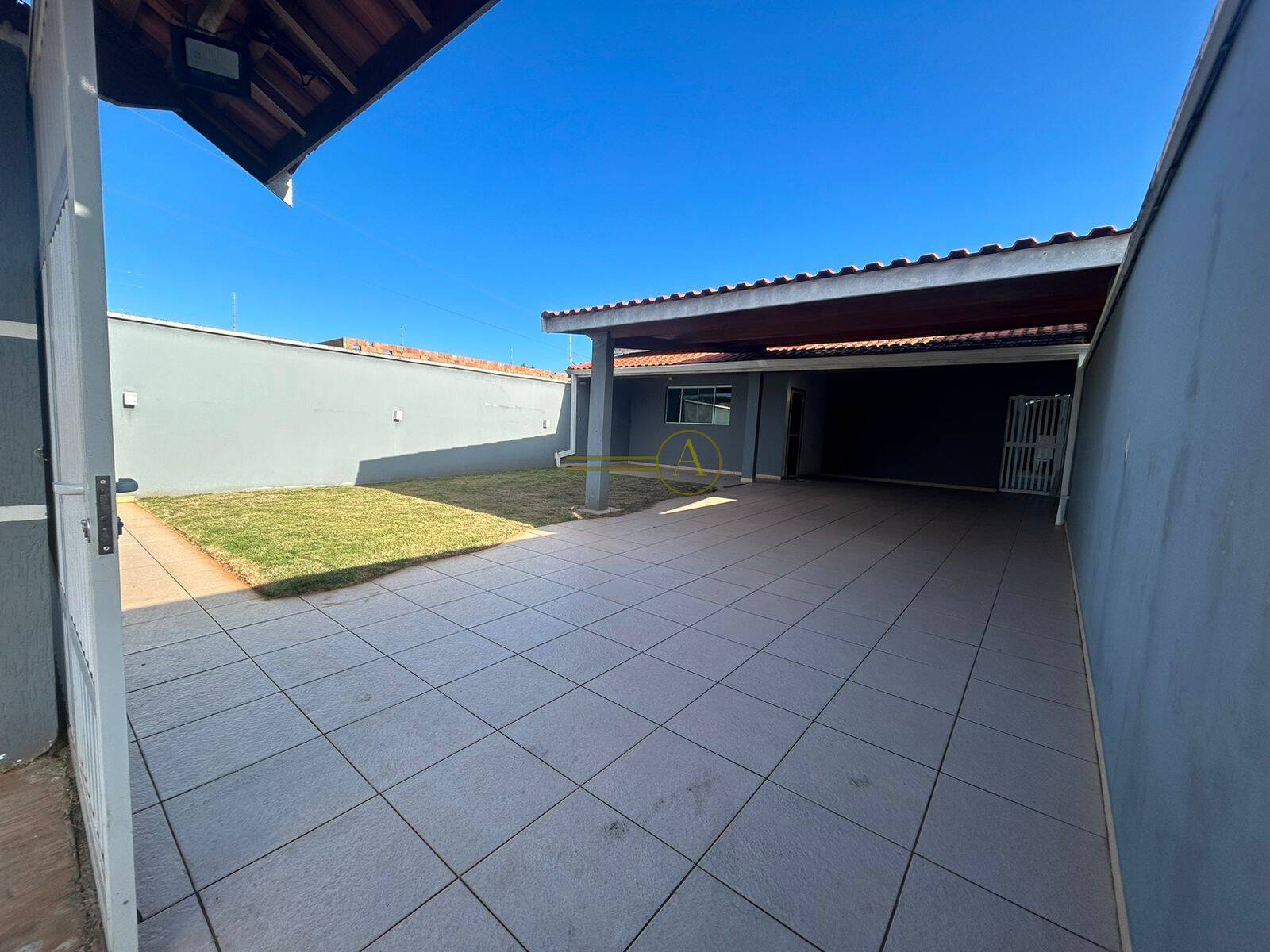 Casa, 3 quartos, 174 m² - Foto 1