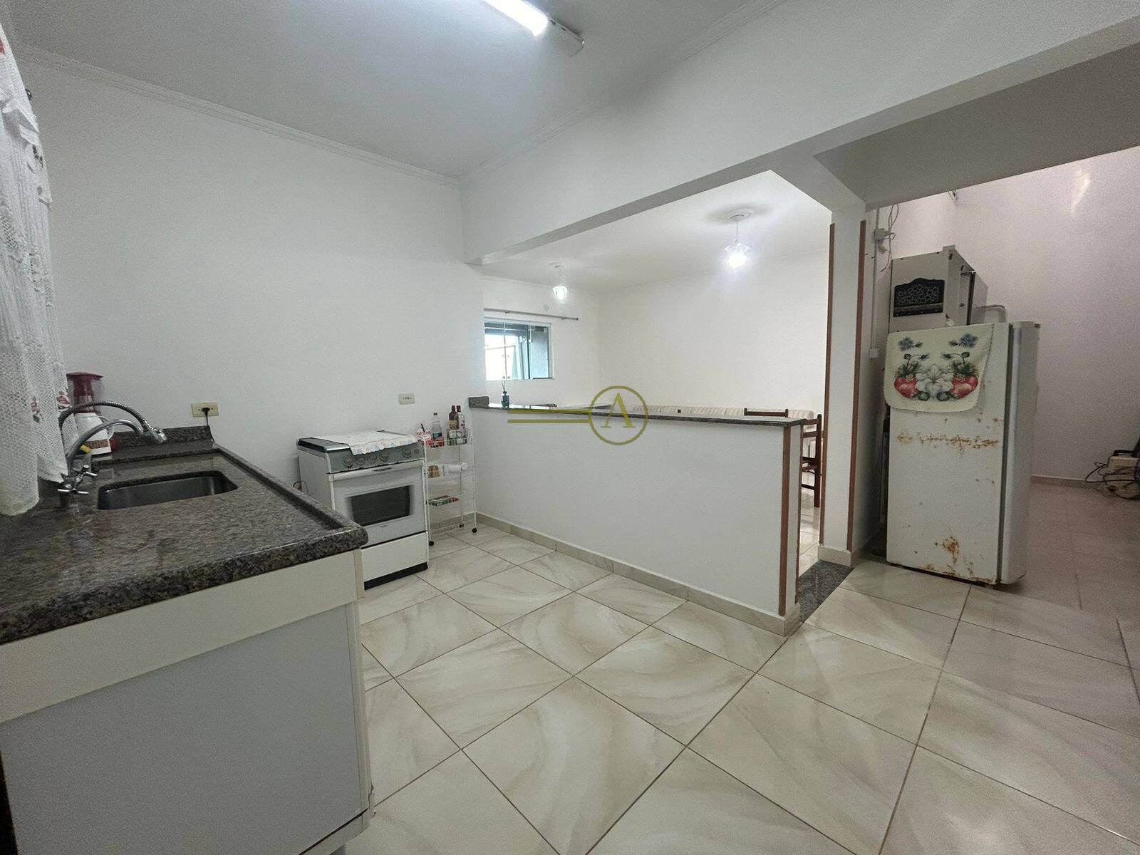 Casa, 3 quartos, 174 m² - Foto 4