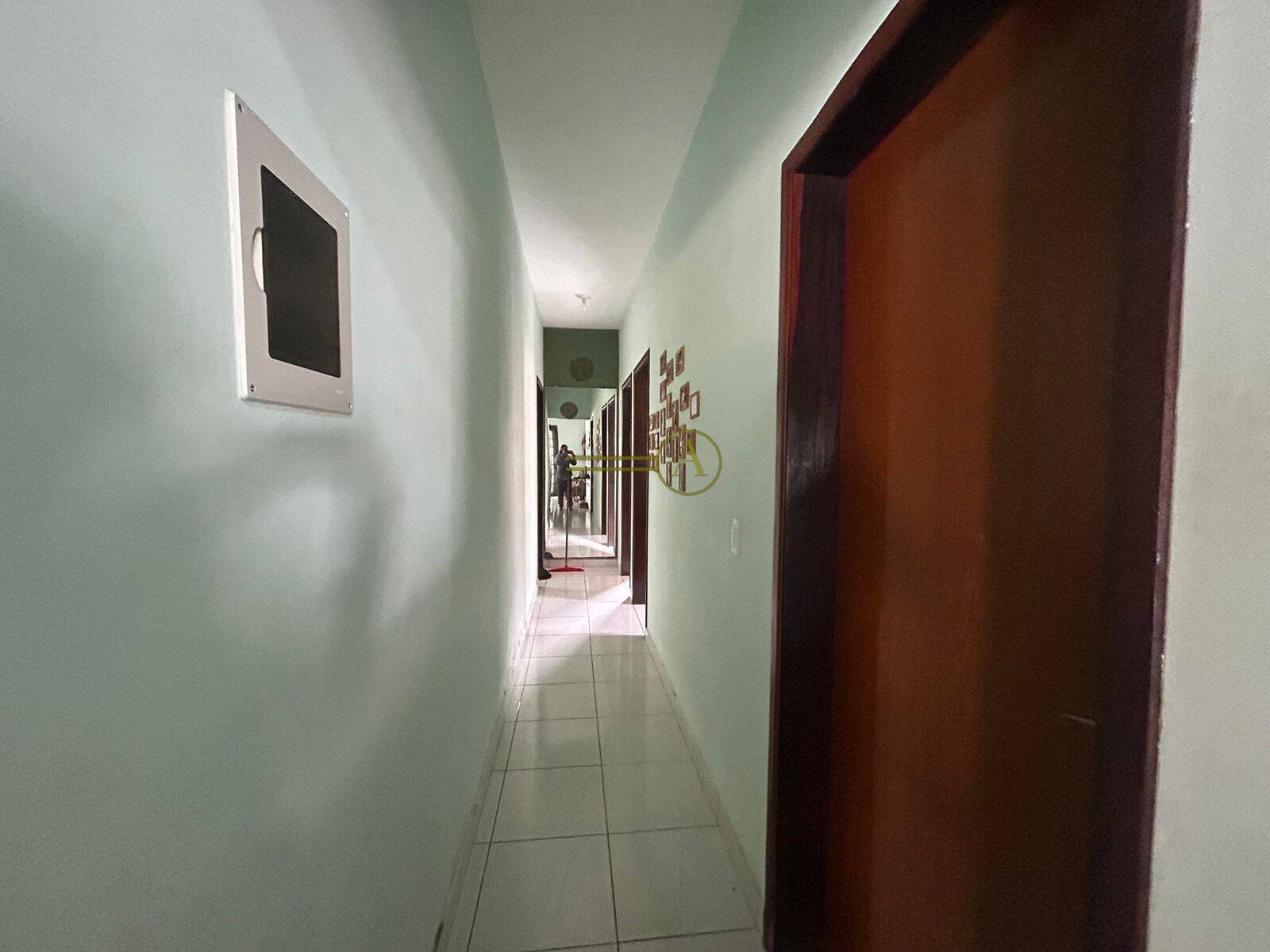 Casa à venda com 4 quartos, 280m² - Foto 6