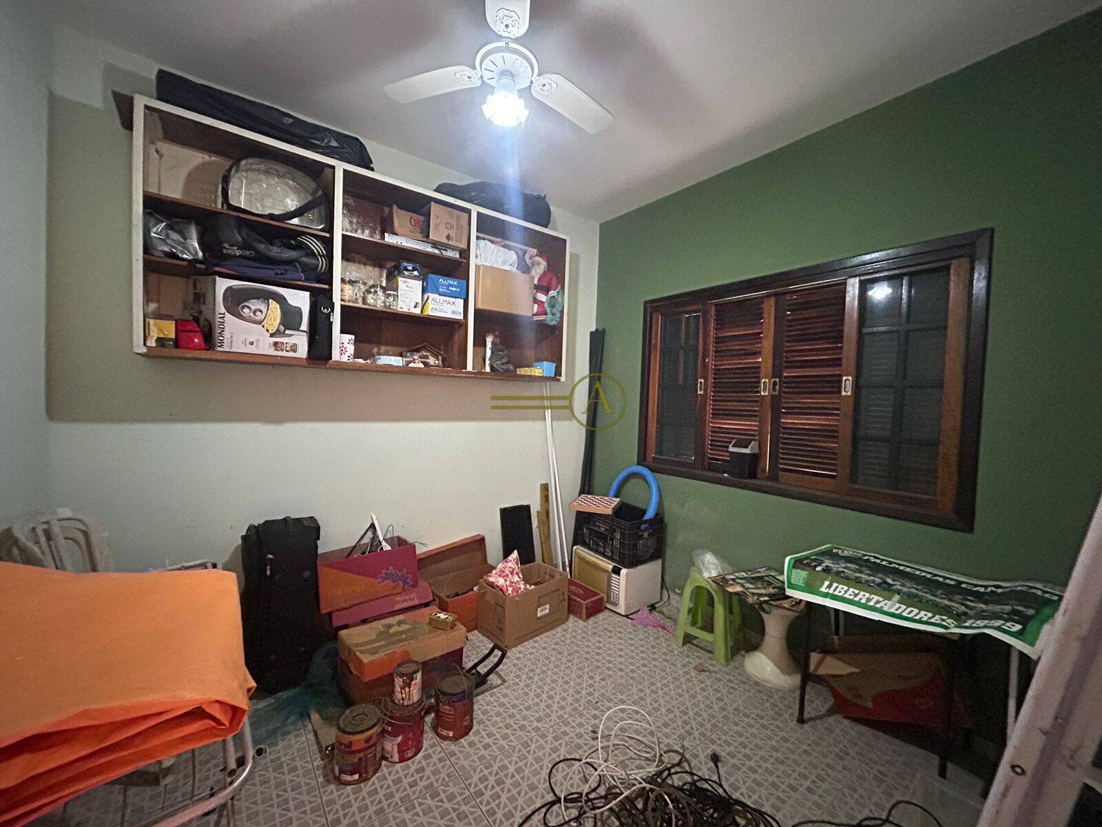 Casa à venda com 4 quartos, 280m² - Foto 11