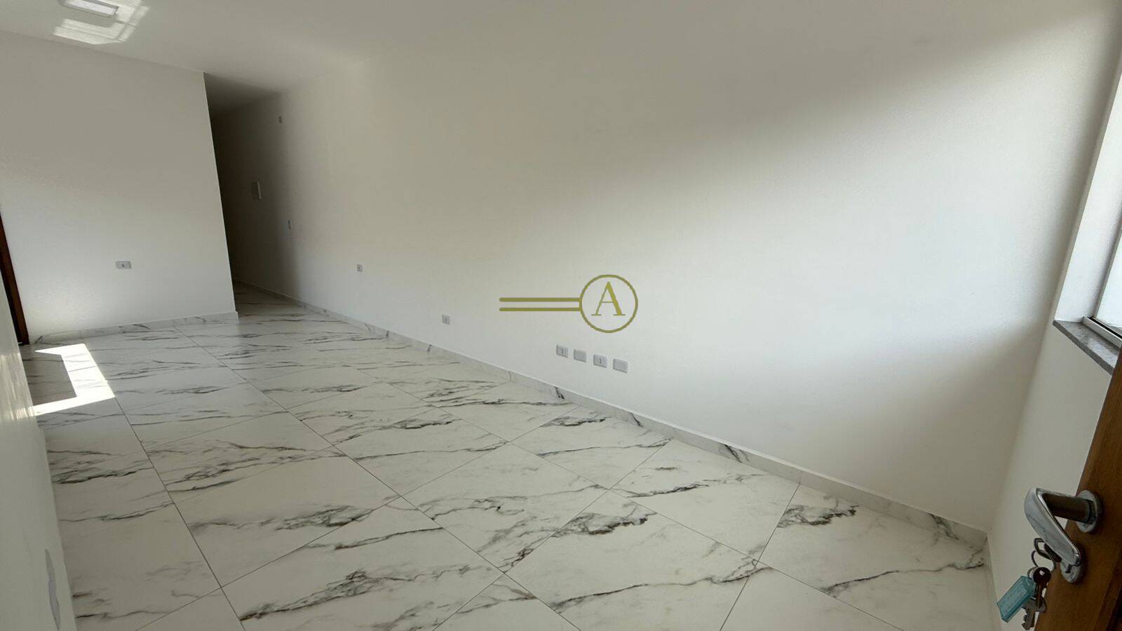 Casa à venda com 2 quartos, 80m² - Foto 6