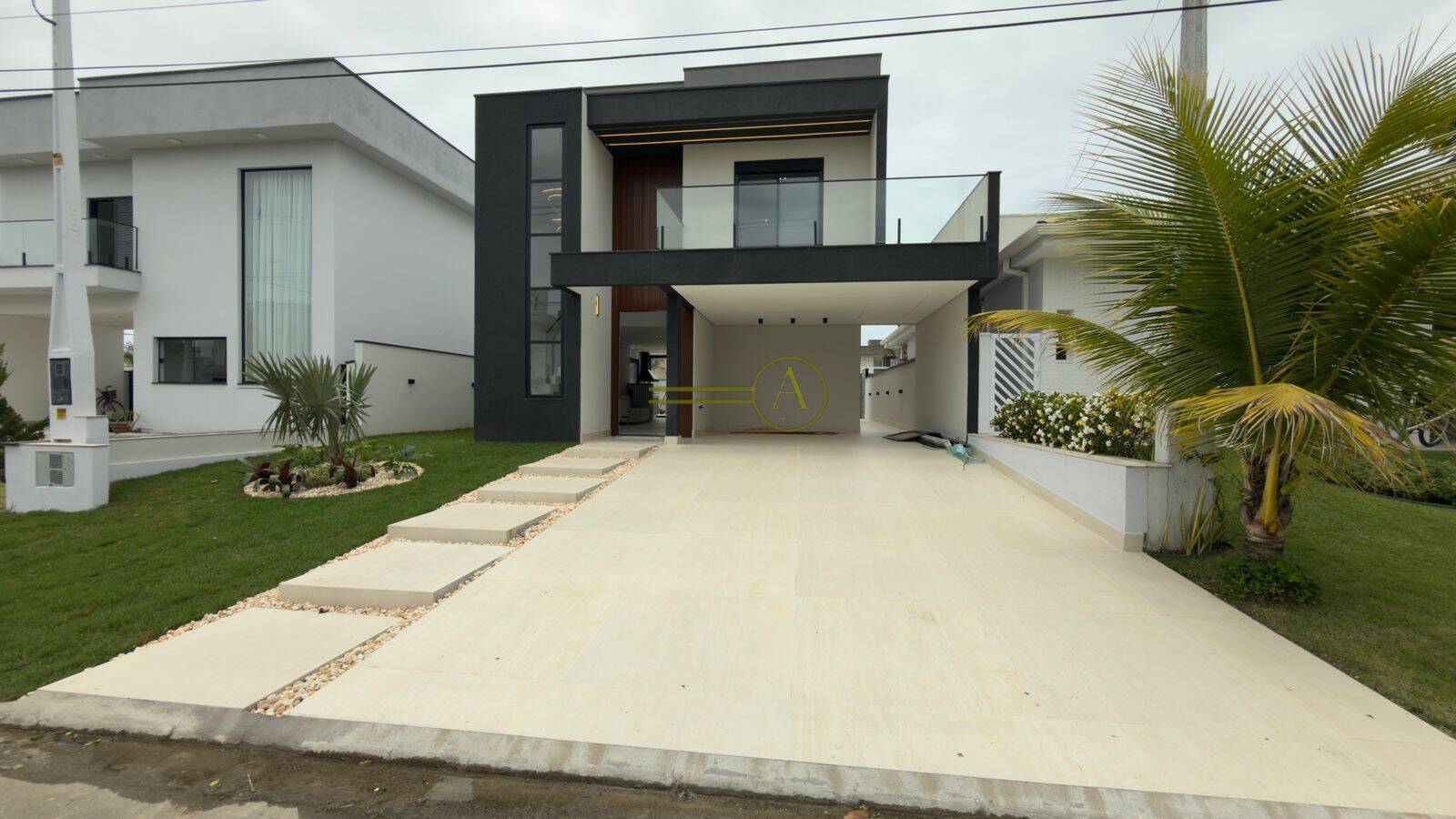 Casa de Condomínio, 4 quartos - Foto 1