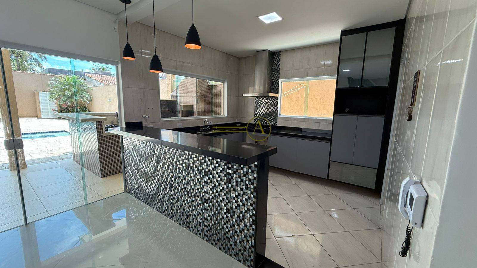 Sobrado, 4 quartos, 241 m² - Foto 13